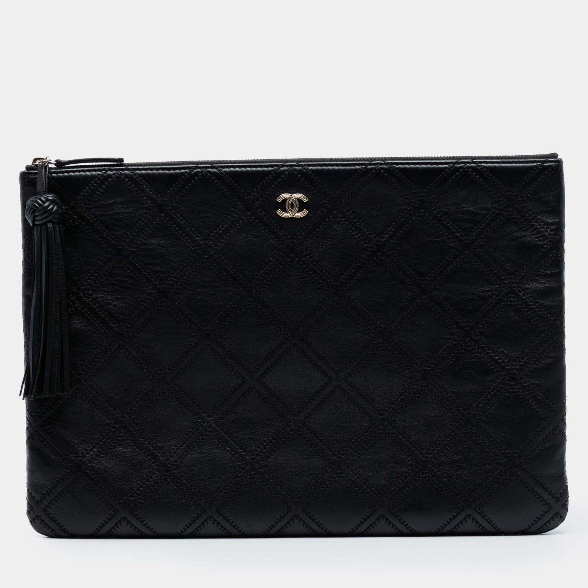 Click to view more detailed imagery on our partner's website Pre-owned Chanel Black Large Quilted Lambskin Double Stitch Tassel O Case Clutch