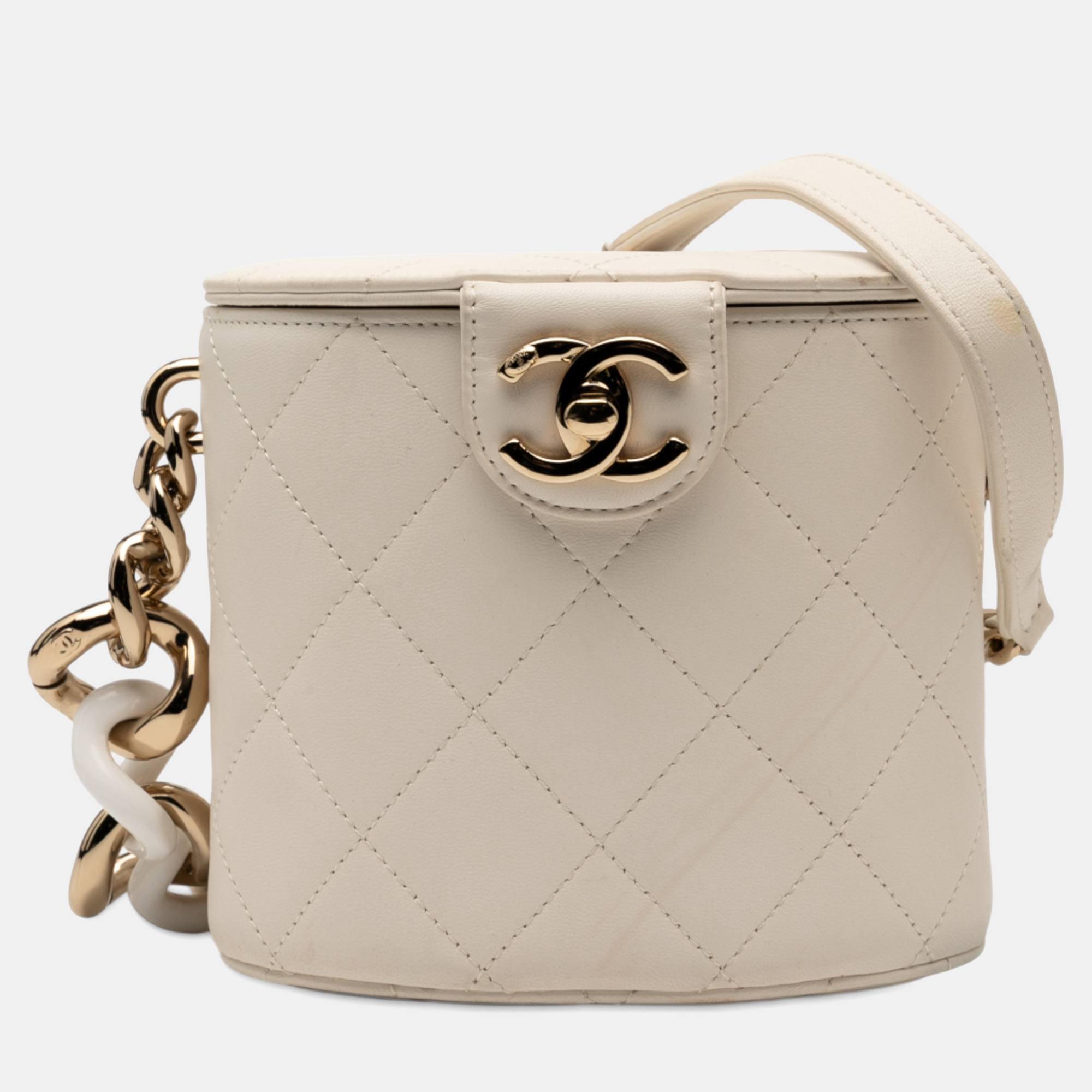 

Chanel White CC Lambskin Elegant Chain Vanity Case