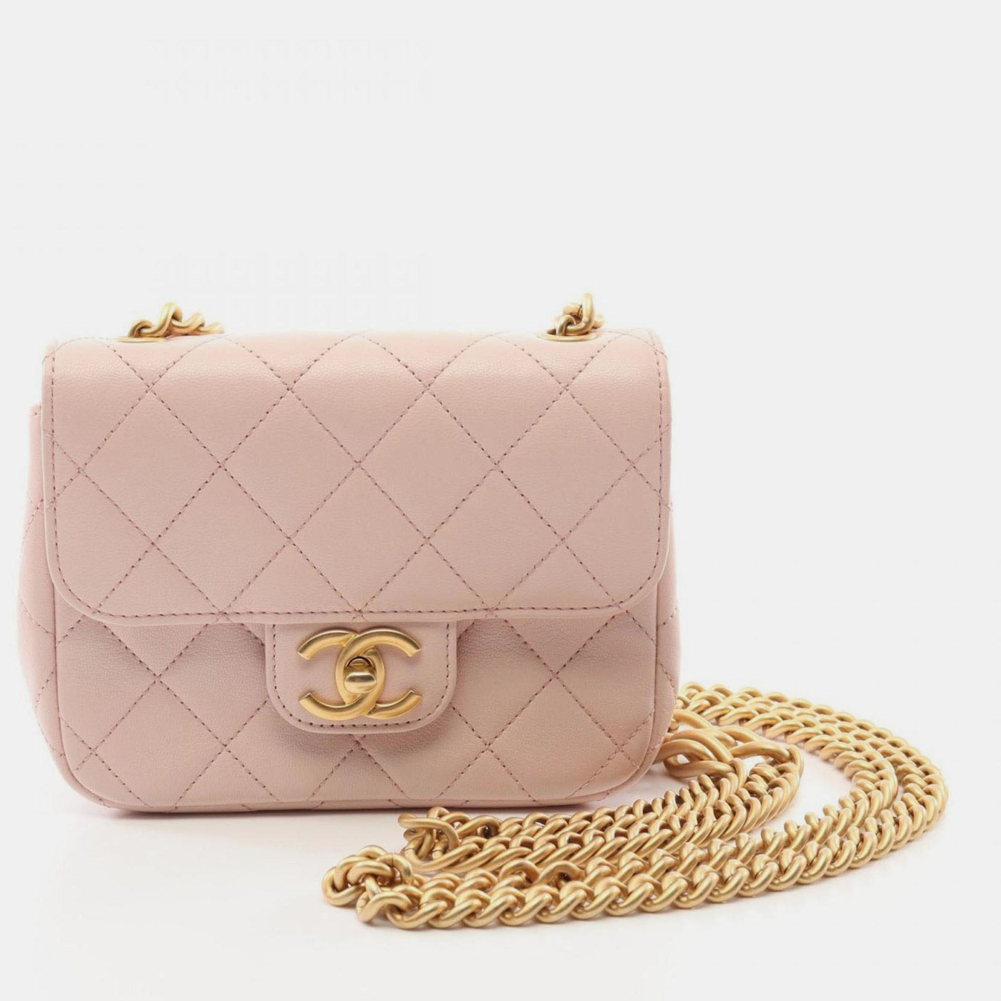 

Chanel Matelasse Shoulder Bag Lambskin (Sheepskin) Pink