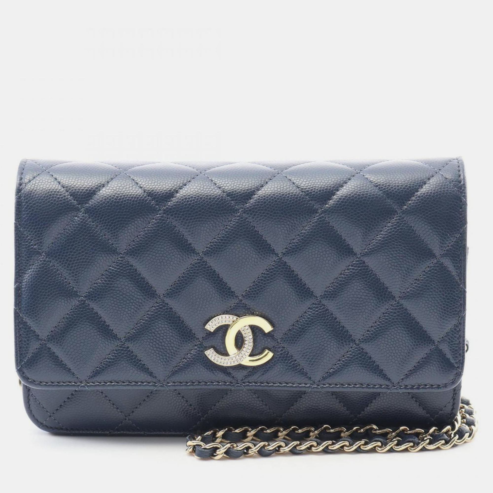 

Chanel Matelasse Shoulder Bag In Calfskin Leather Navy Blue