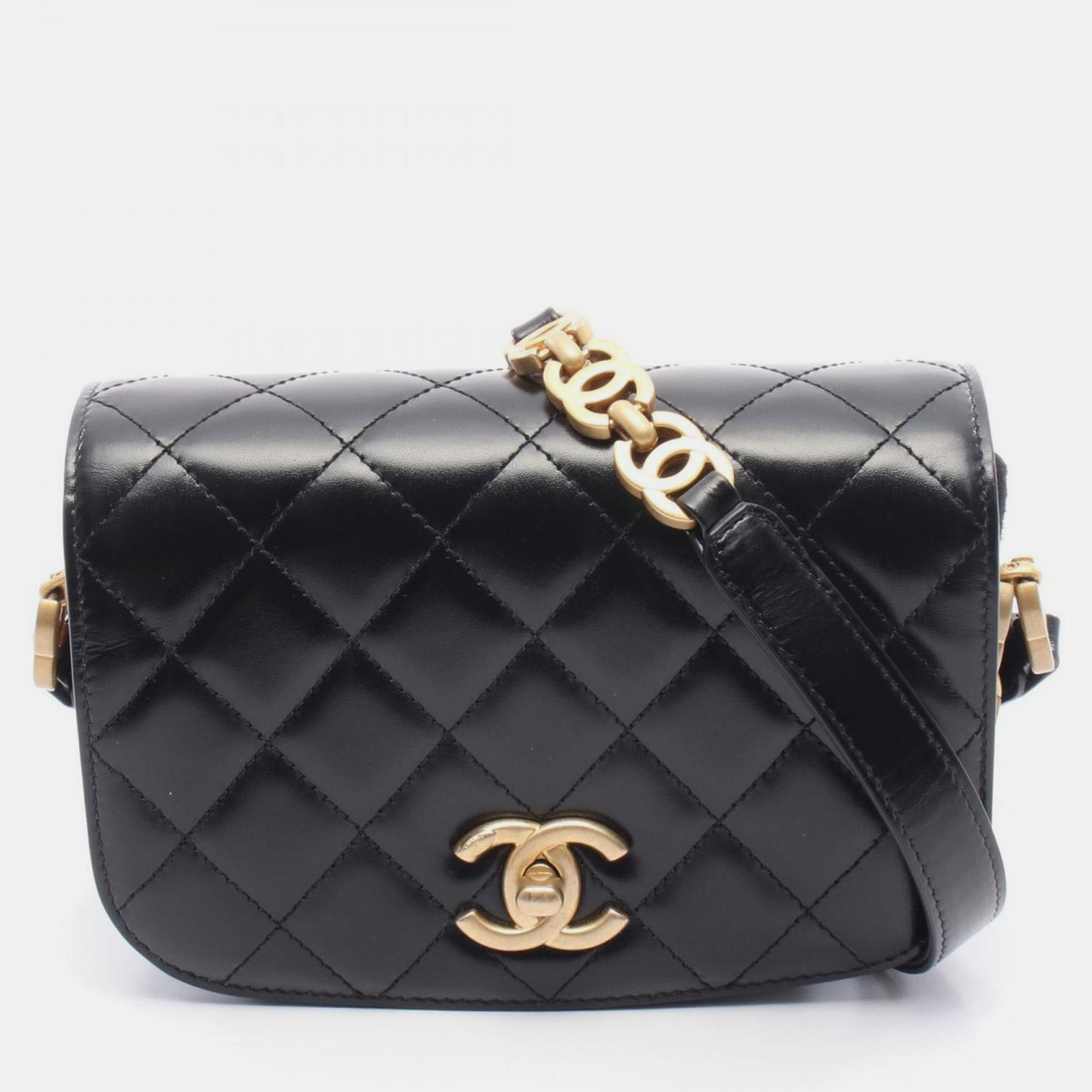 

Chanel Matelasse Waist Bag Leather Black