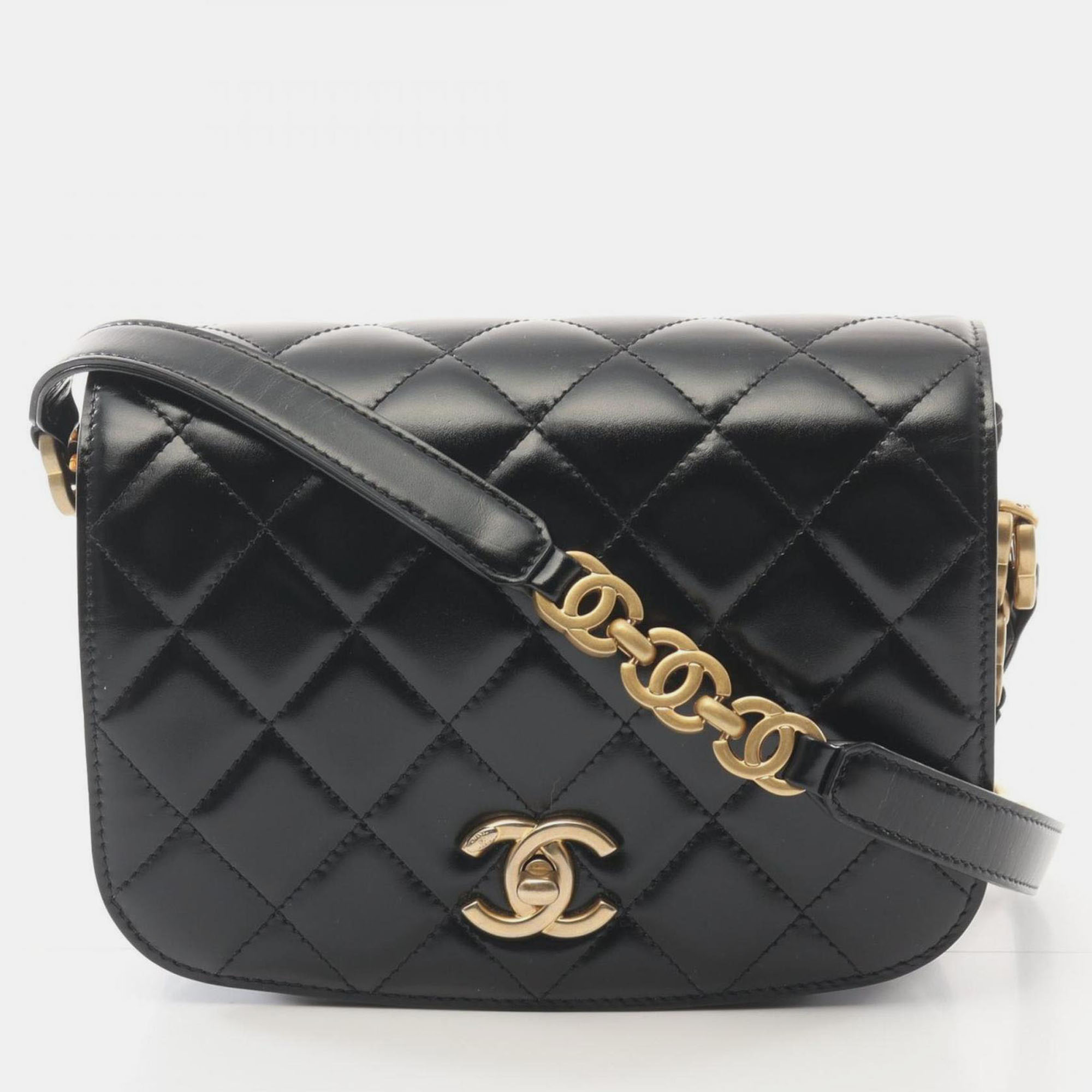 

Chanel Matelasse Shoulder Bag Leather Suede Black