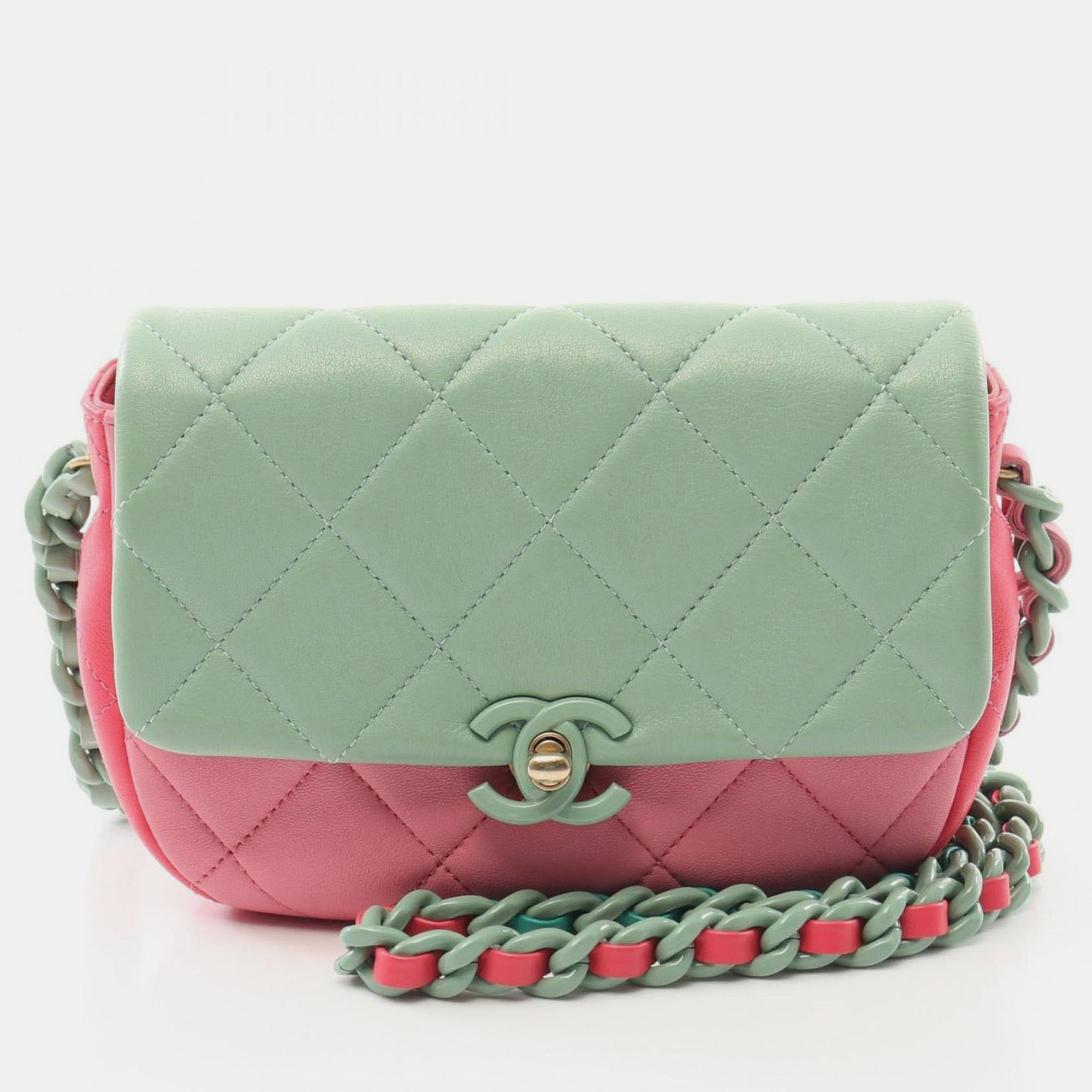 

Chanel Matelasse Shoulder Bag Leather Green Pink Multicolor
