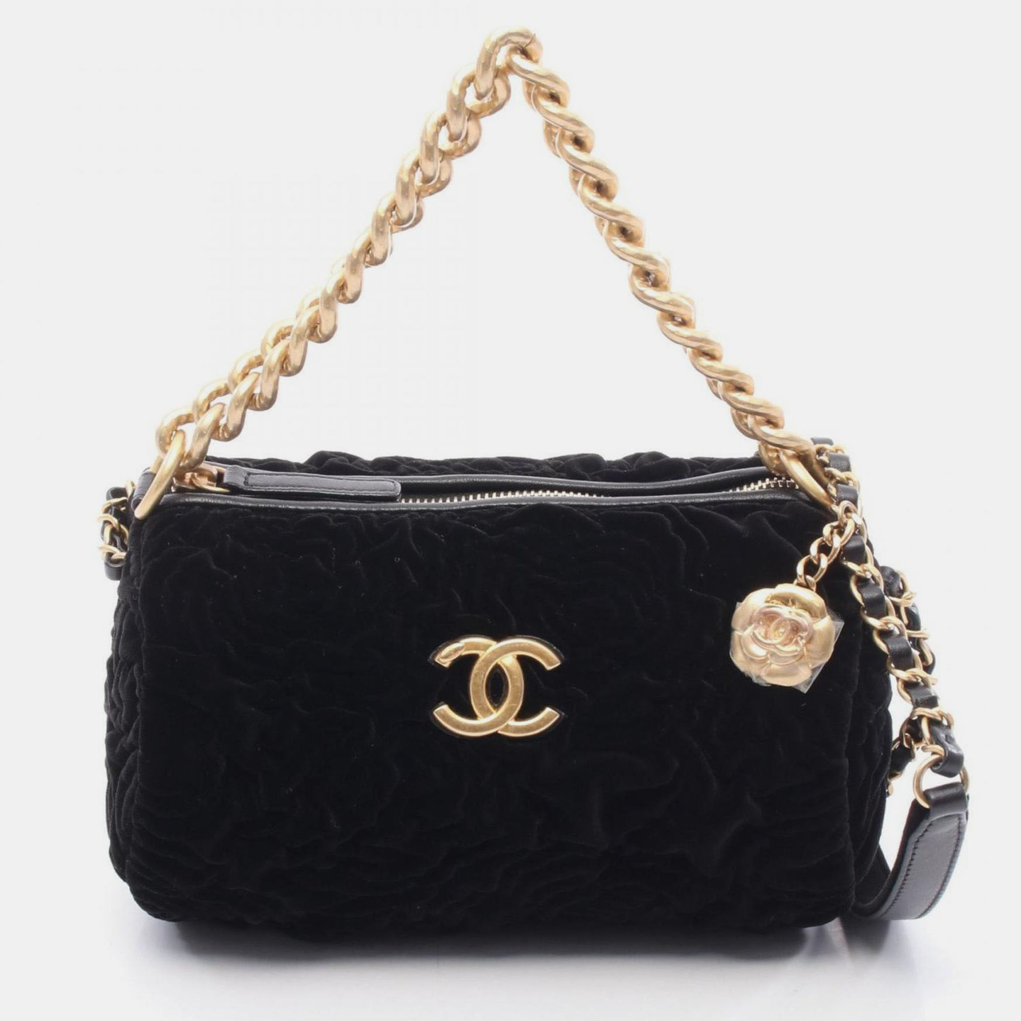 Click to view more detailed imagery on our partner's website Pre-owned Chanel Camellia Shoulder Bag Leather And Velvet Black