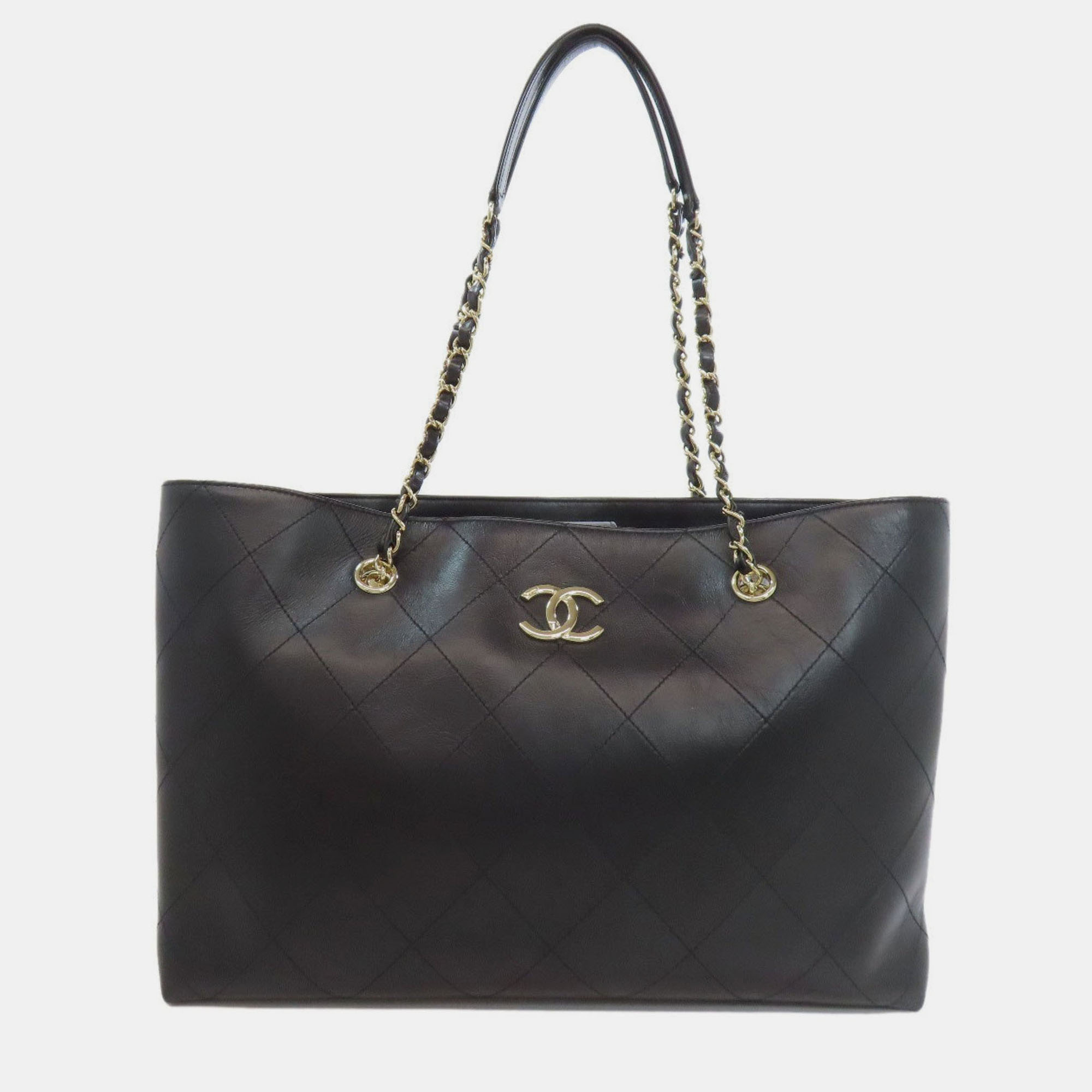 Click to view more detailed imagery on our partner's website Pre-owned Chanel Chain Tote Bag Calfskin In Black