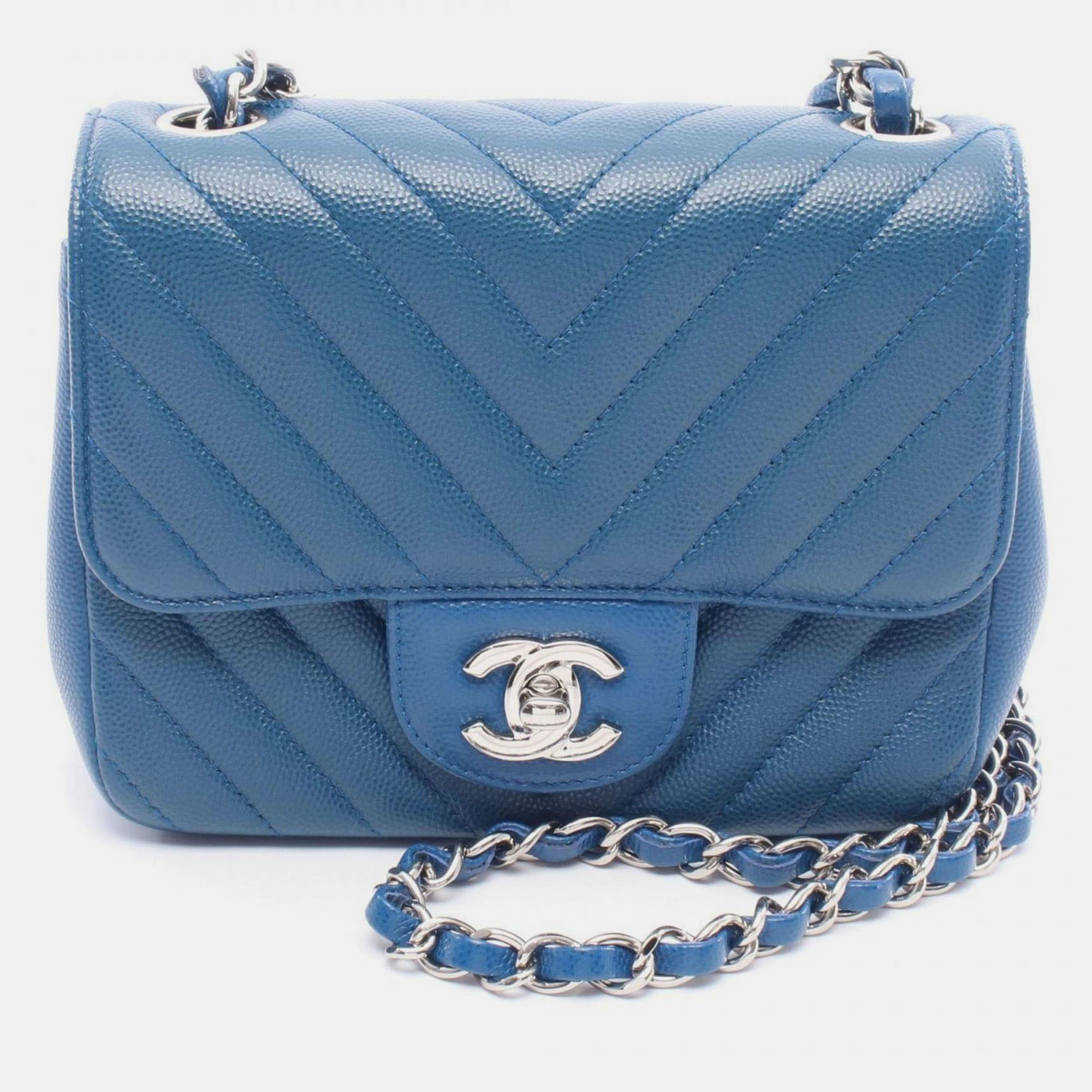 

Chanel Chevron V-Stitch Shoulder Bag In Calfskin Leather Blue