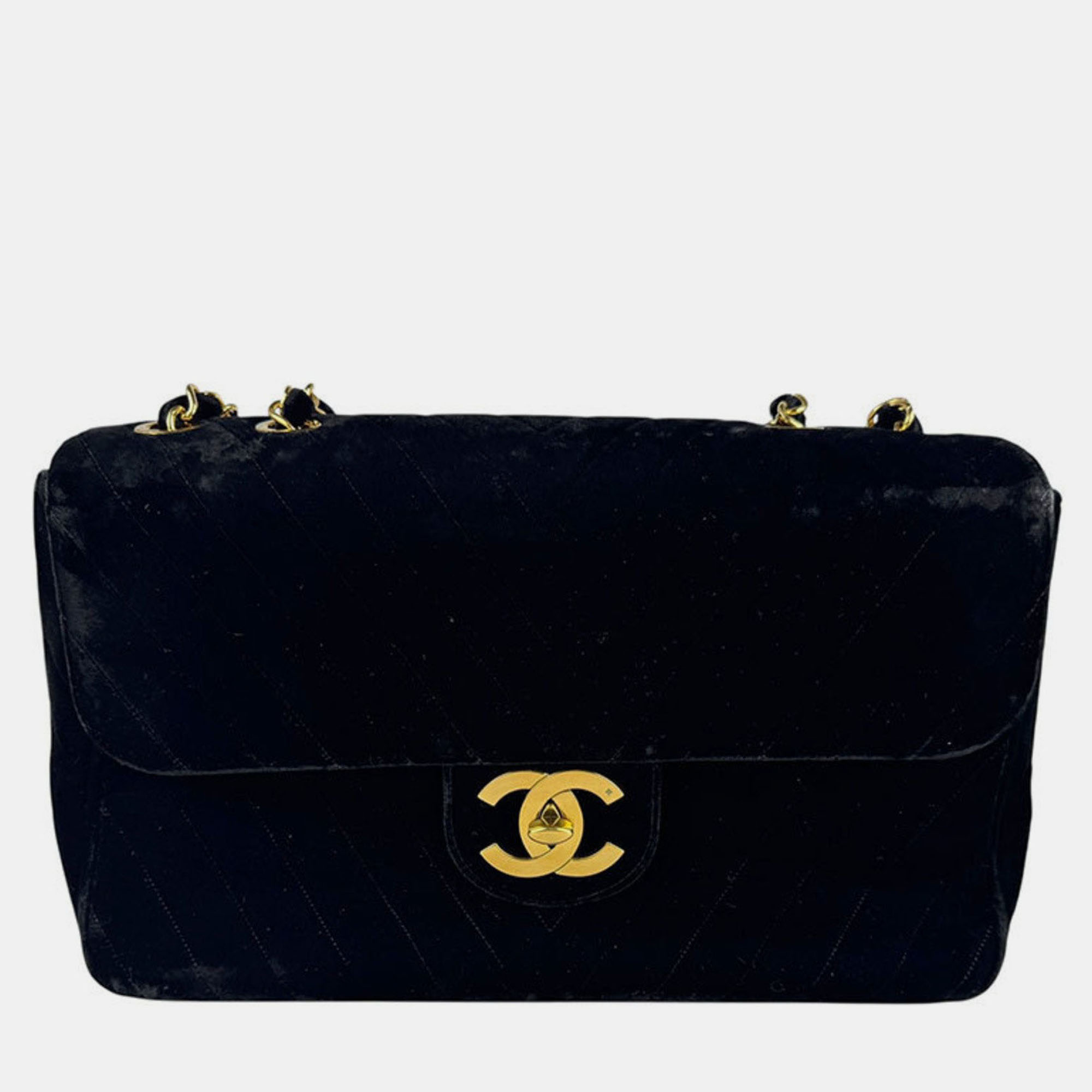 

Chanel Shoulder Bag Velvet Black Gold