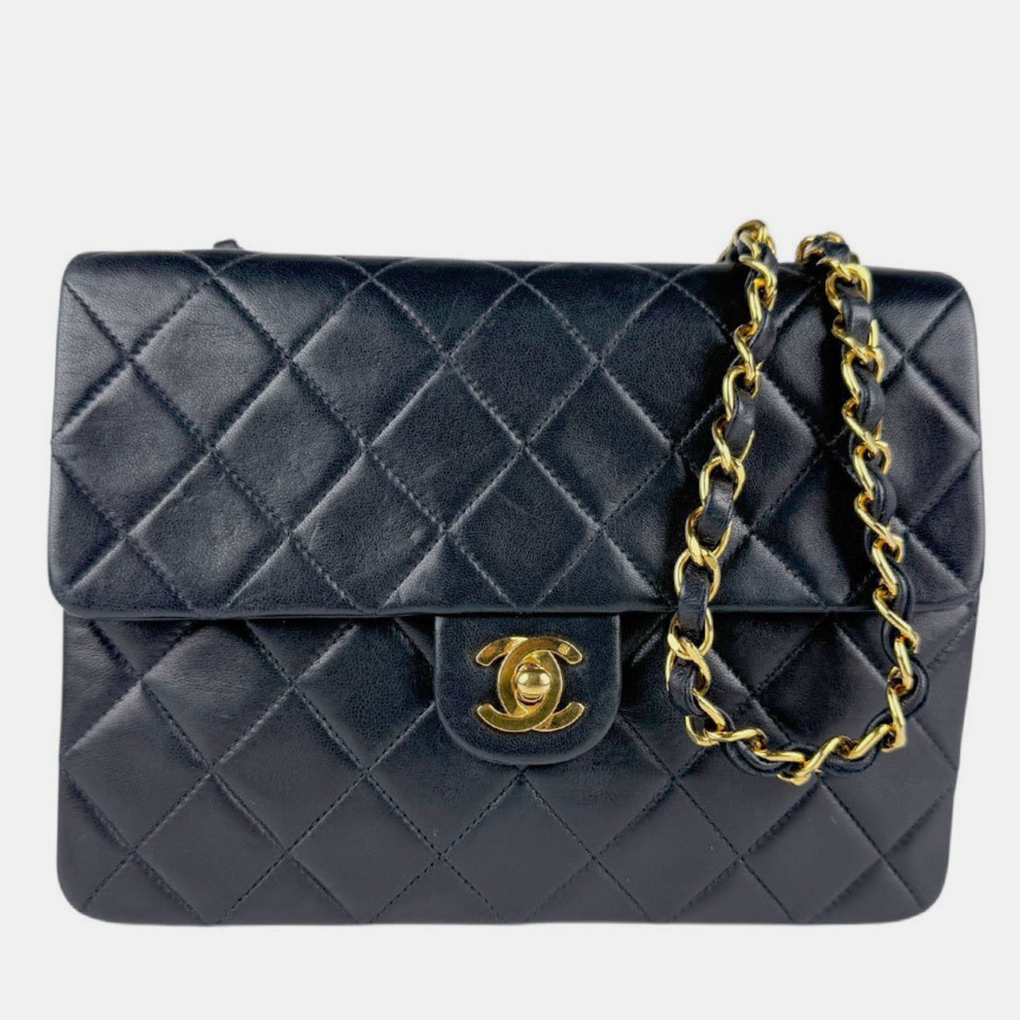 

Chanel Shoulder Bag Lambskin Black Gold