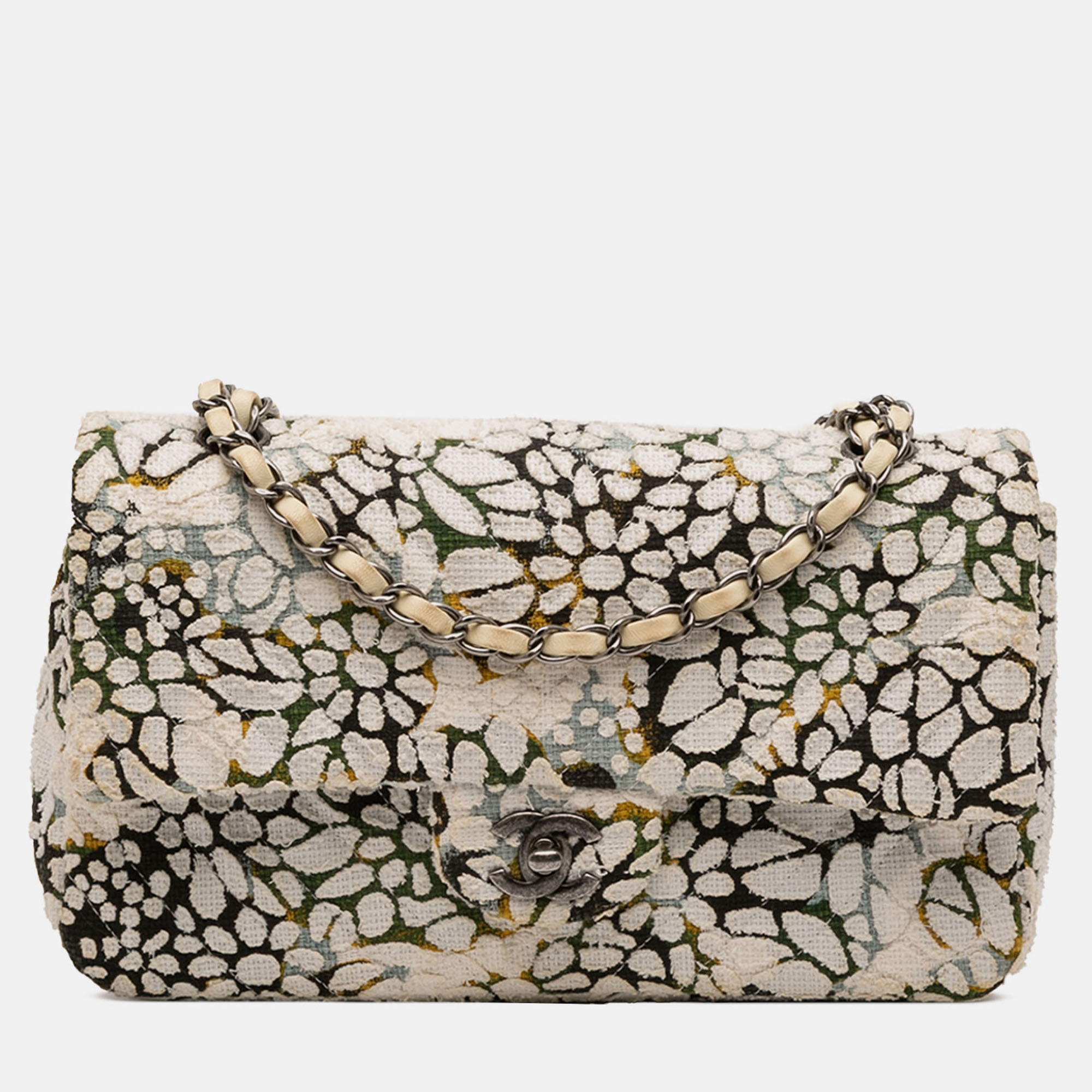 

Chanel White Medium Classic Chevron Tweed Floral Double Flap