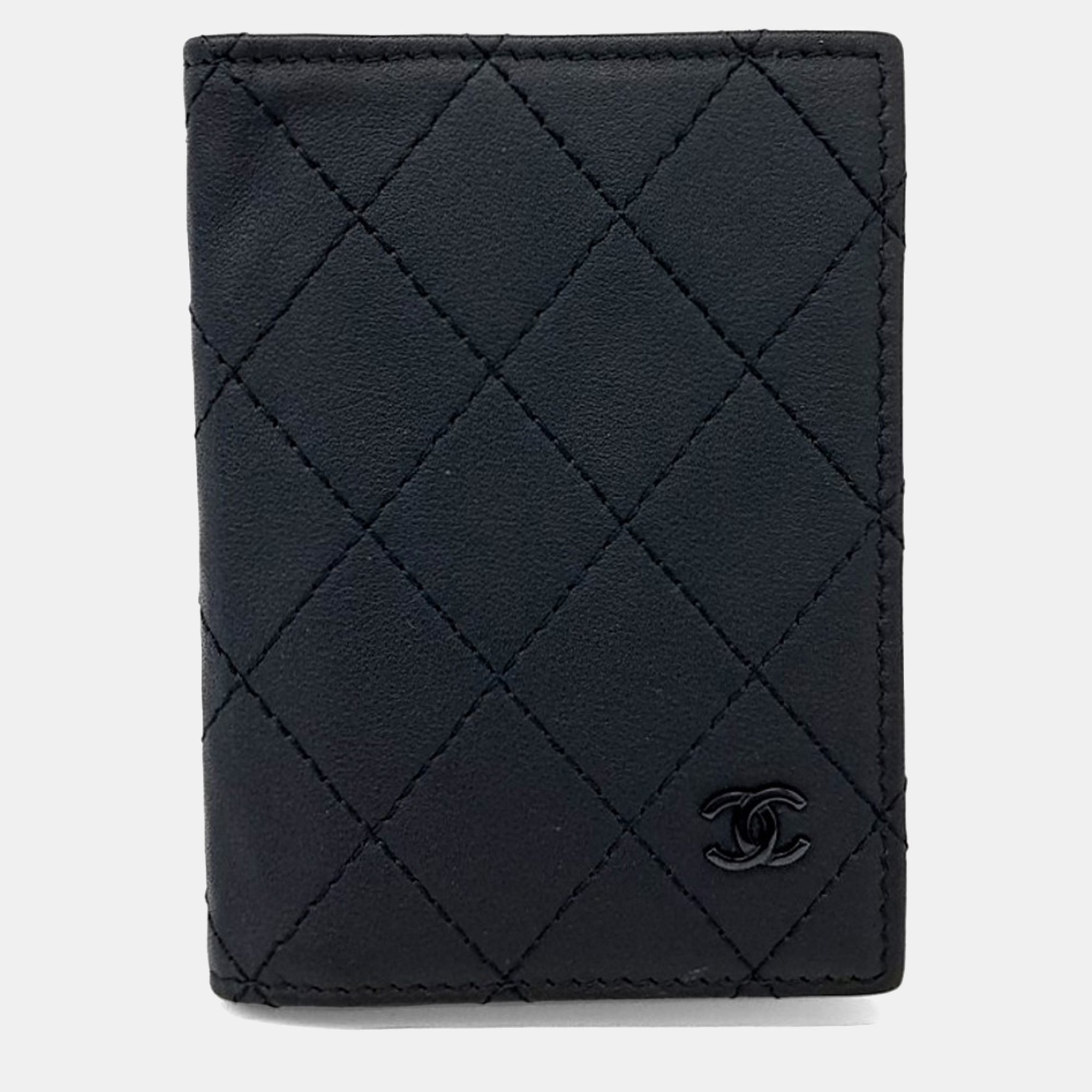 

Chanel Black Leather card wallet