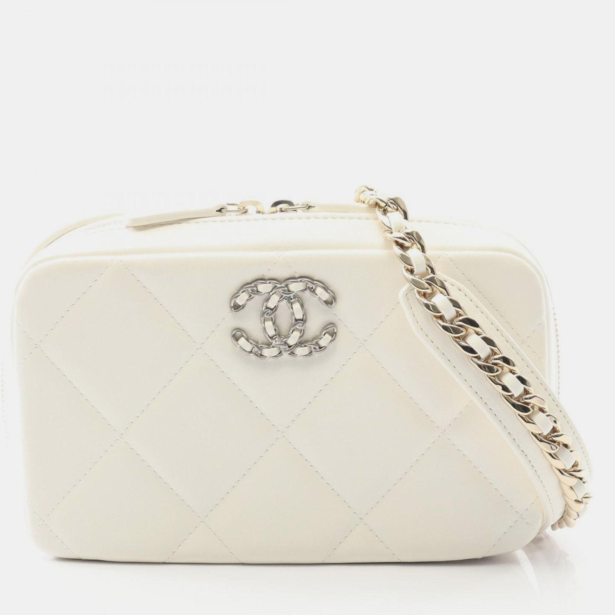

Chanel CC White Leather Camera Shoulder Bag