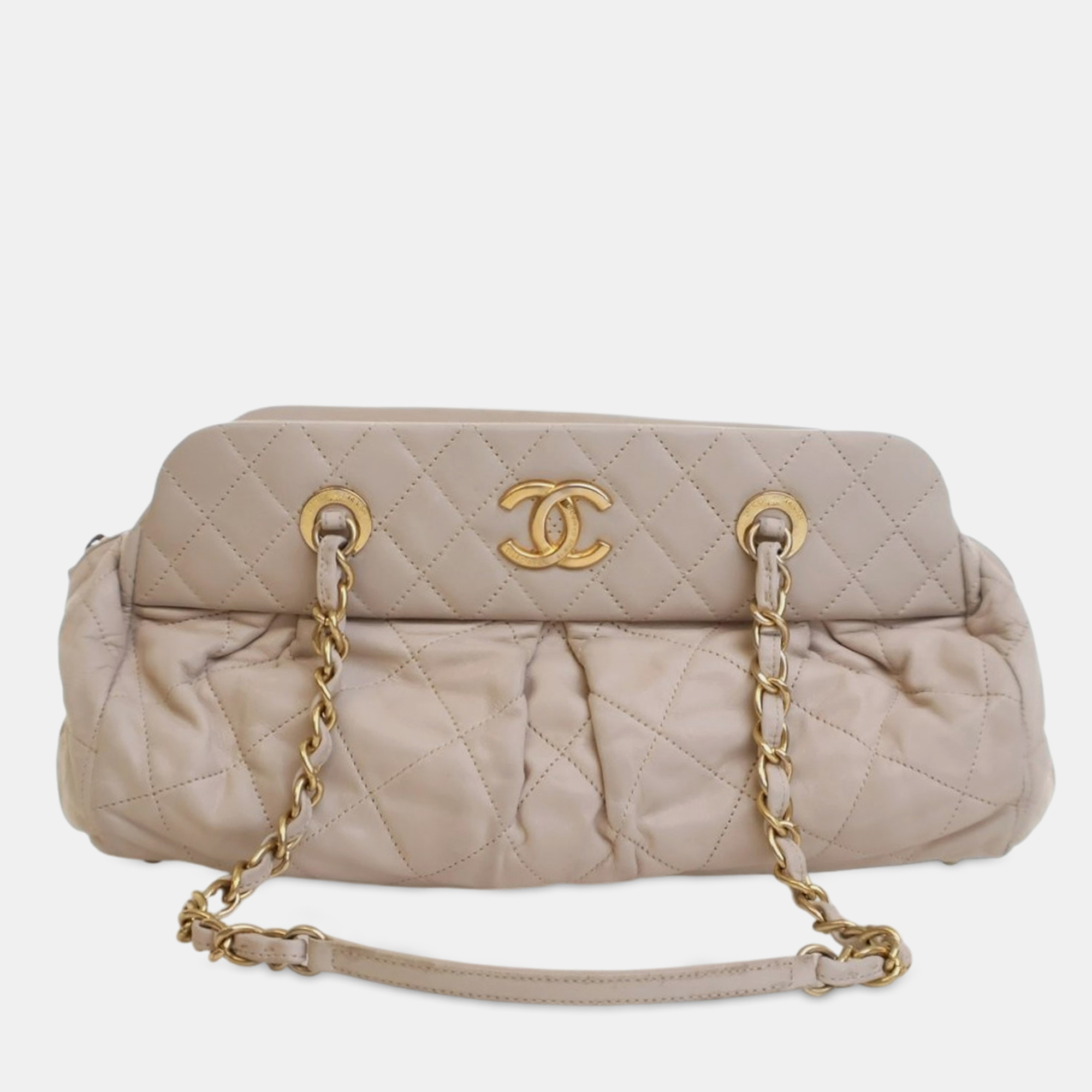 

Chanel Brown Quilted Calfskin Chic Quilt Bowling Bag