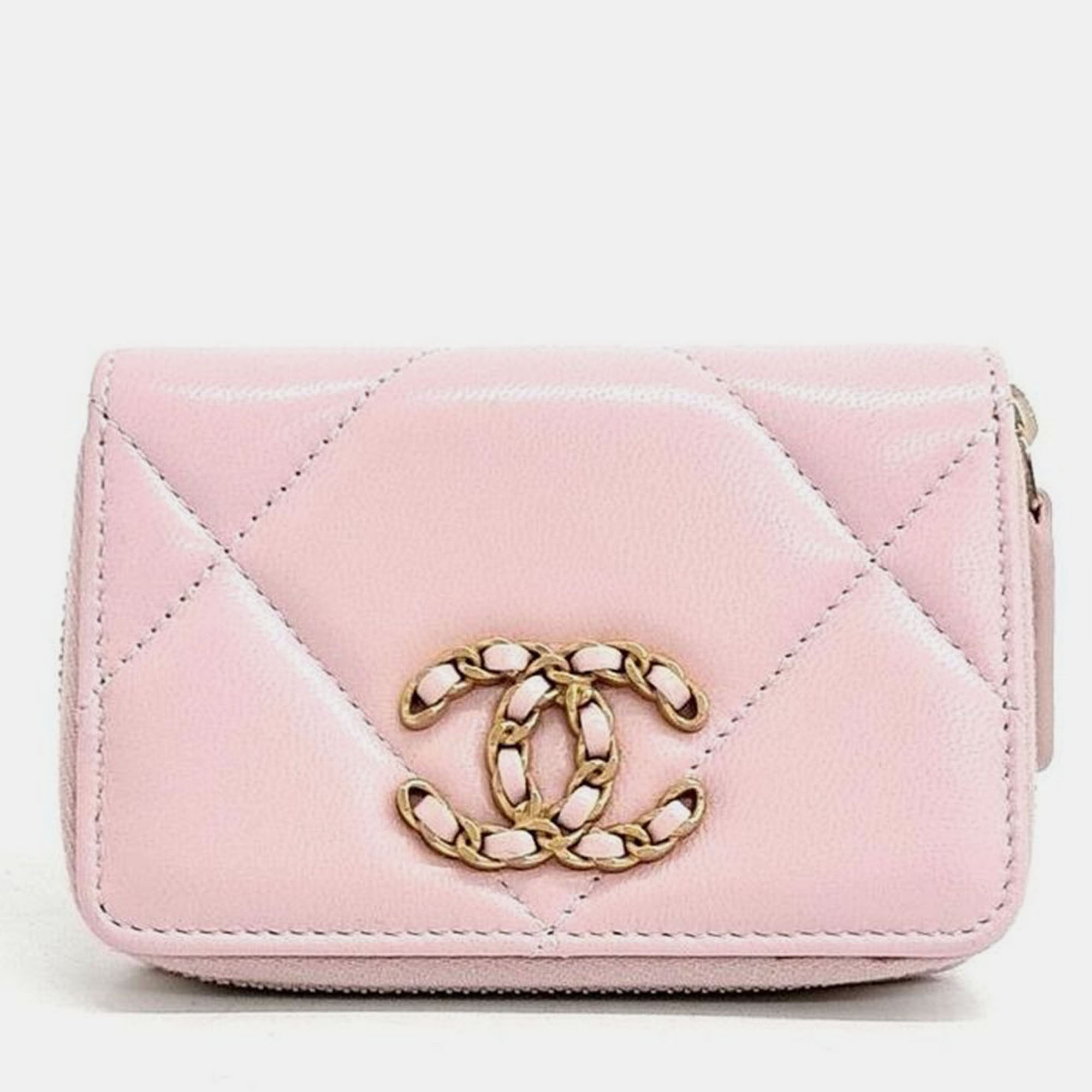 

Chanel Pink Leather 19 card wallet