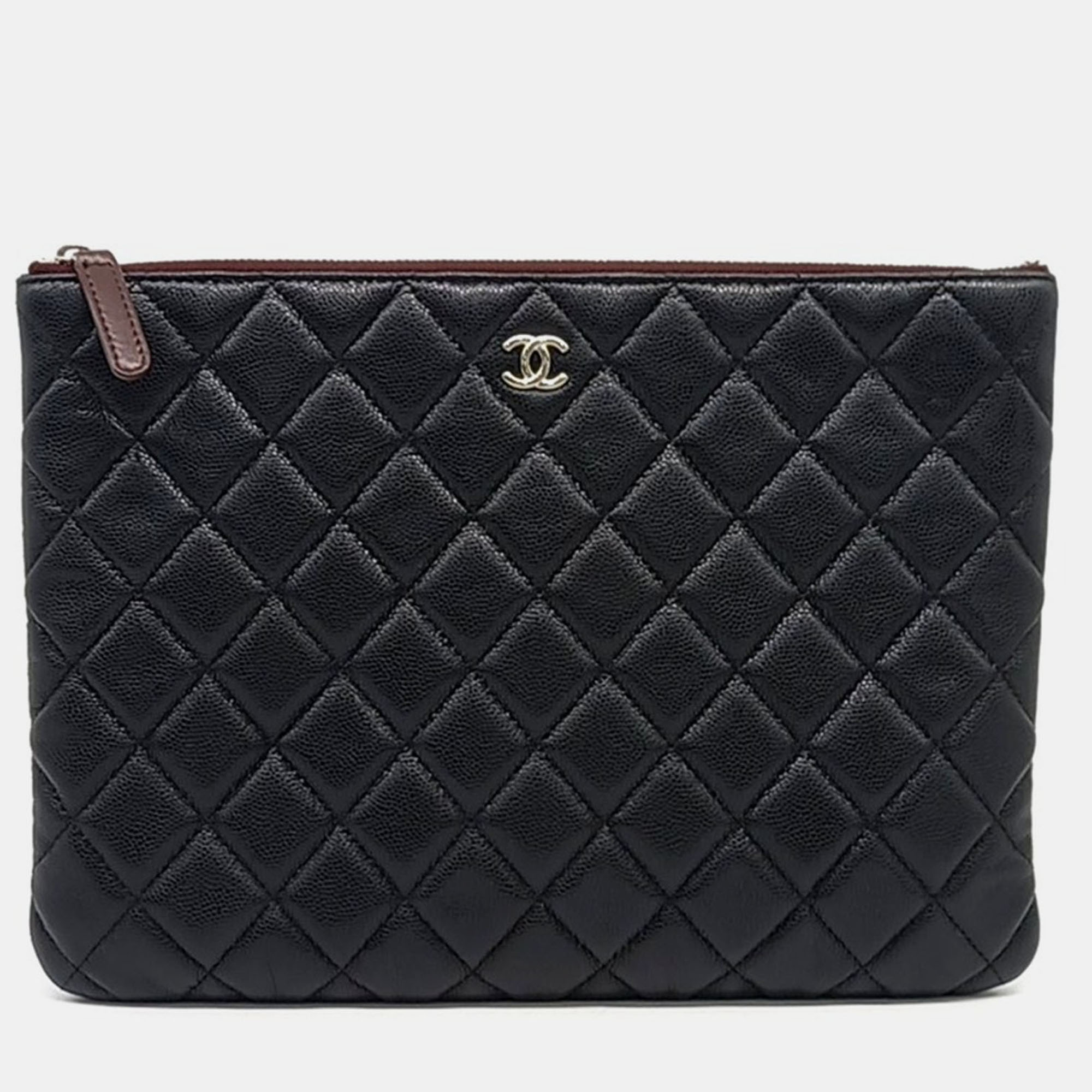 

Chanel Black Caviar Clutch New Medium