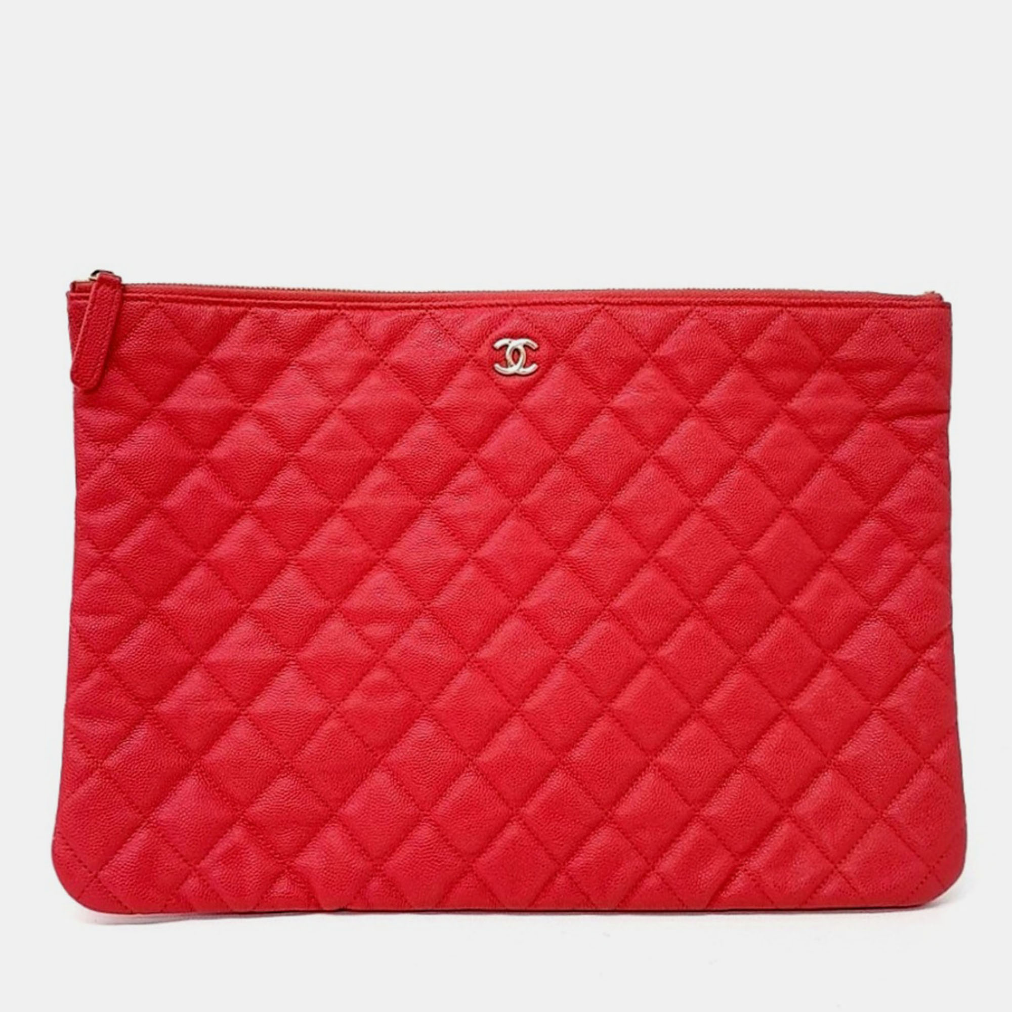 

Chanel Red Caviar Clutch Large