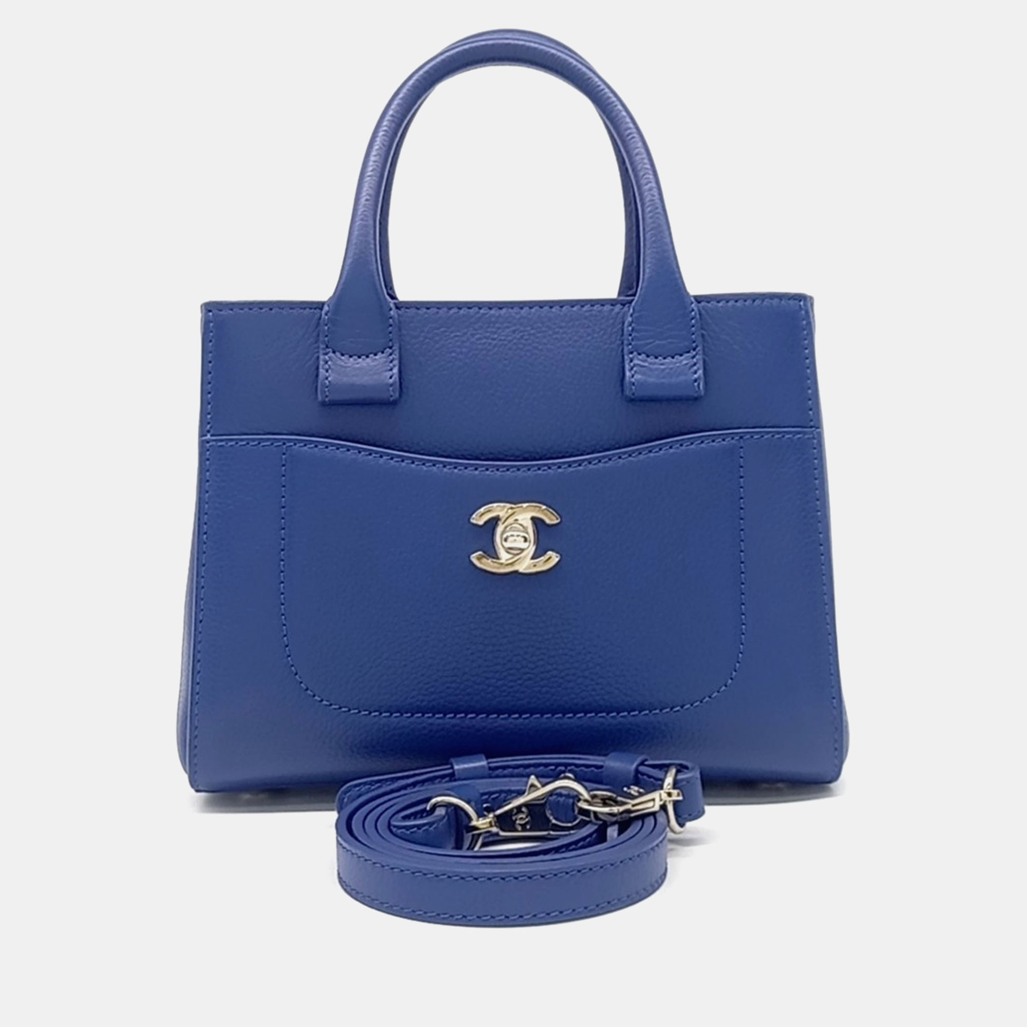 

Chanel Blue Leather Neo Bag Mini