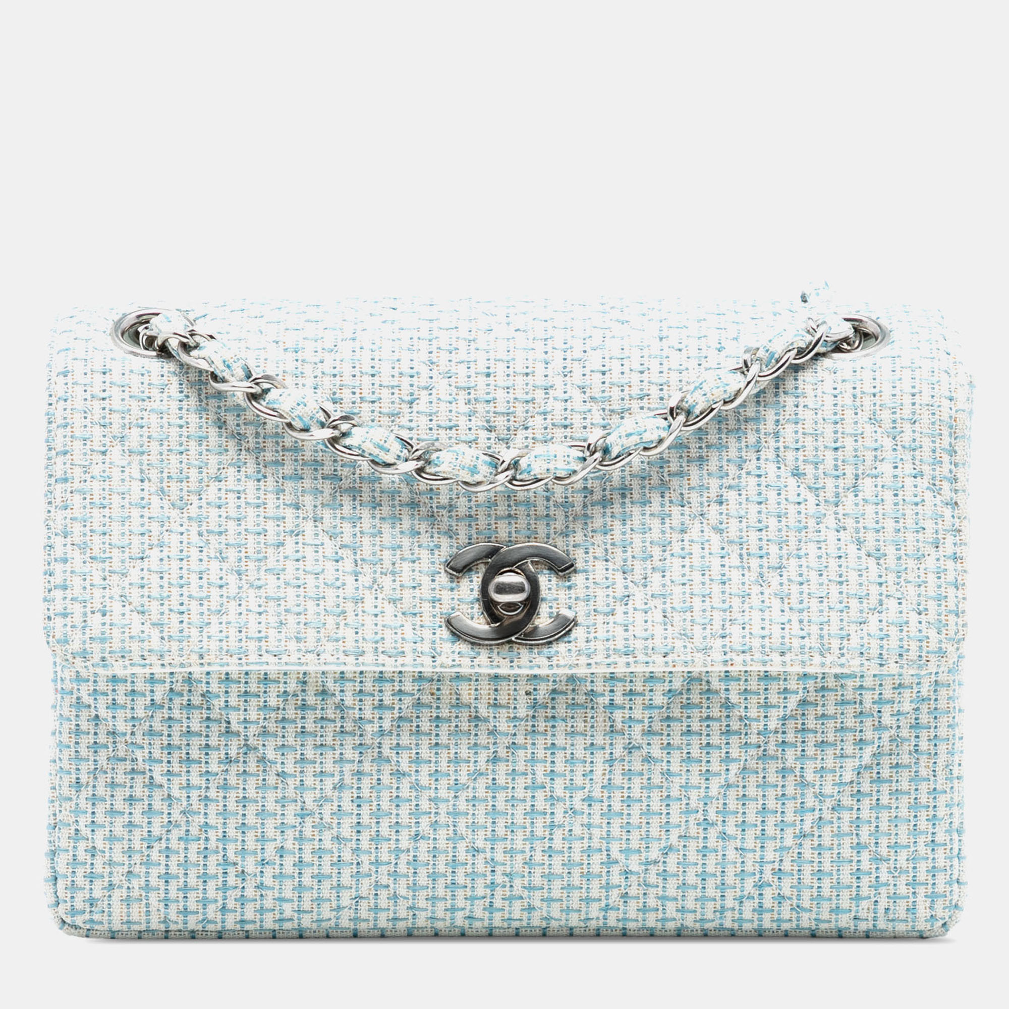 

Chanel Blue White CC Quilted Tweed Chain Flap