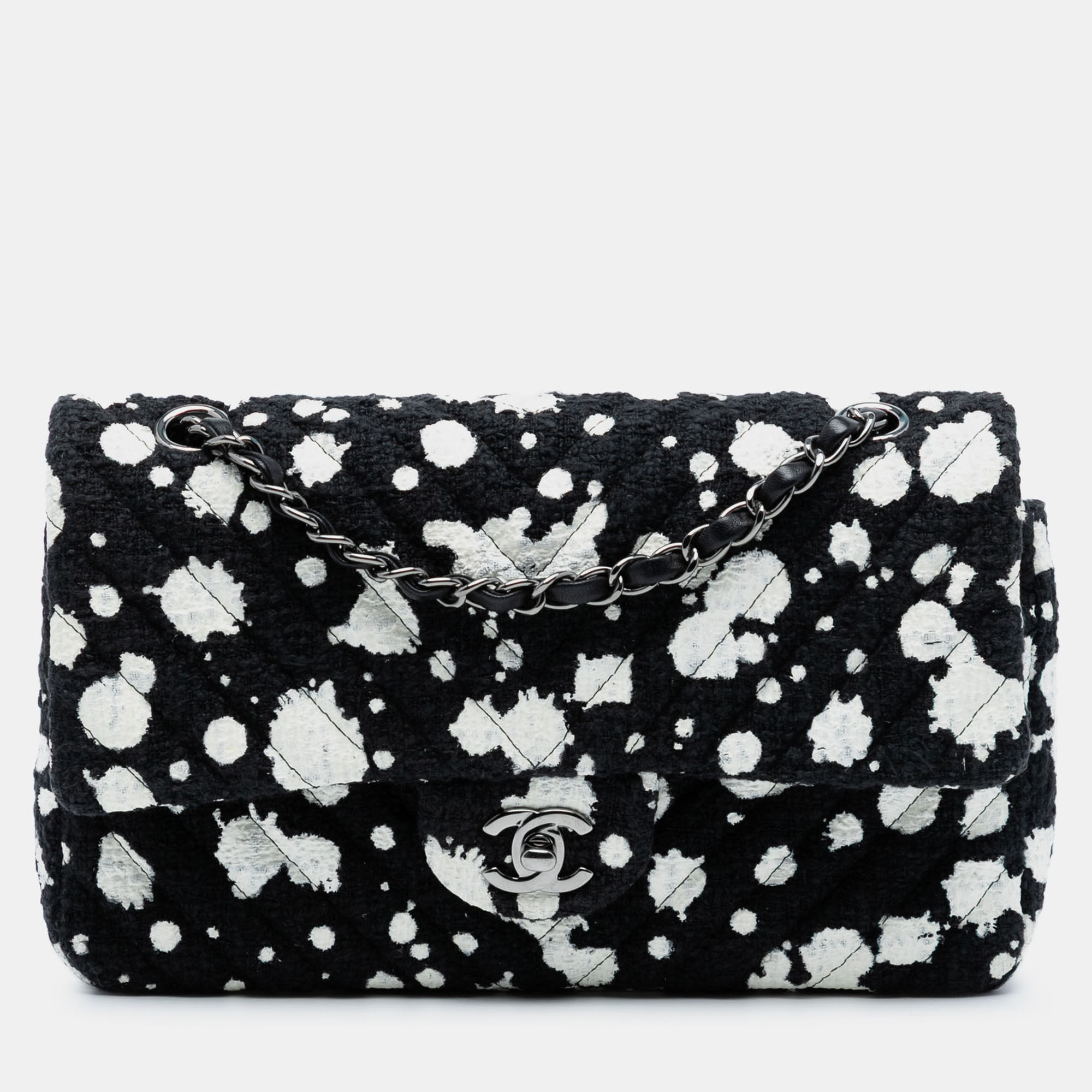 

Chanel Black/White Medium Chevron Tweed Paint Splatter Double Flap