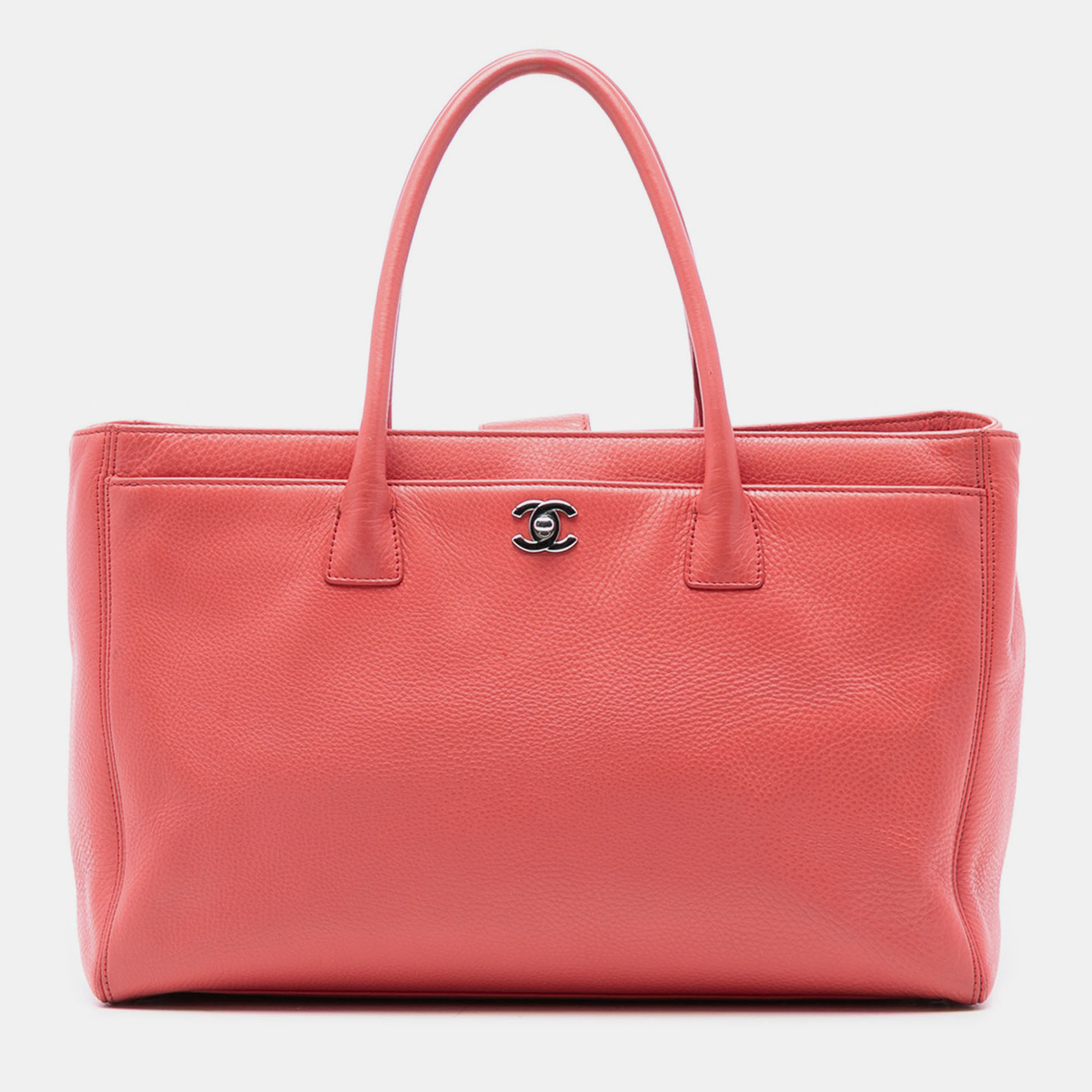 

Chanel Pink Medium Calfskin Executive Cerf Tote