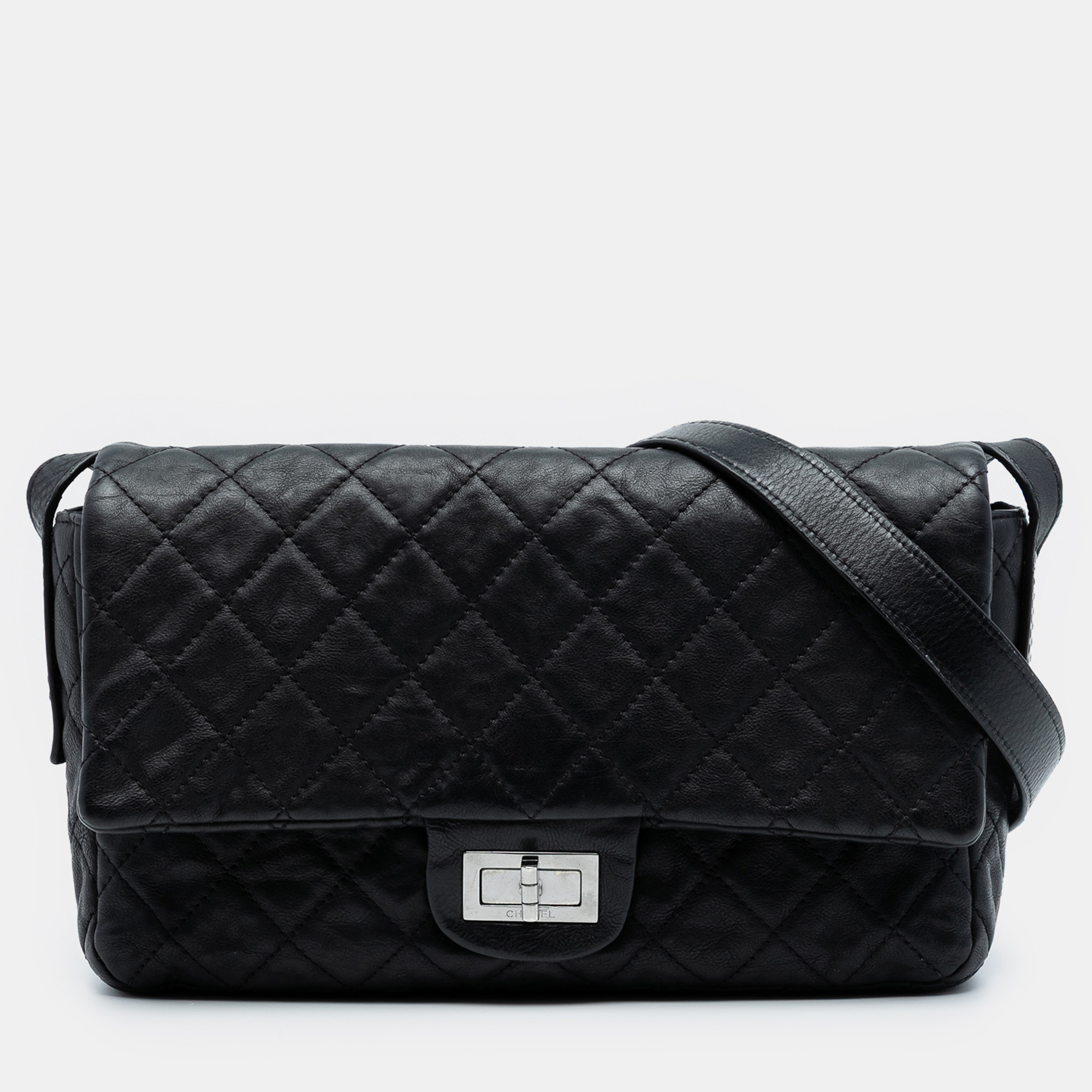 

Chanel Black Quilted Calfskin Reissue 2.55 Easy Messenger Flap