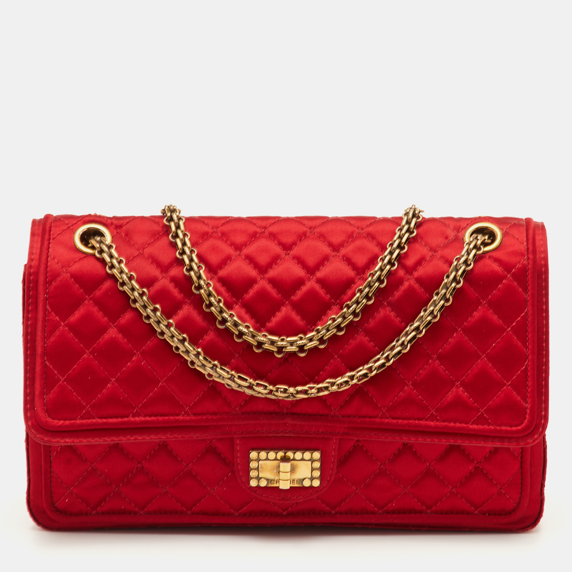 

Chanel 2.55 Reissue Classic 226 Red Quilted Satin Flap Bag