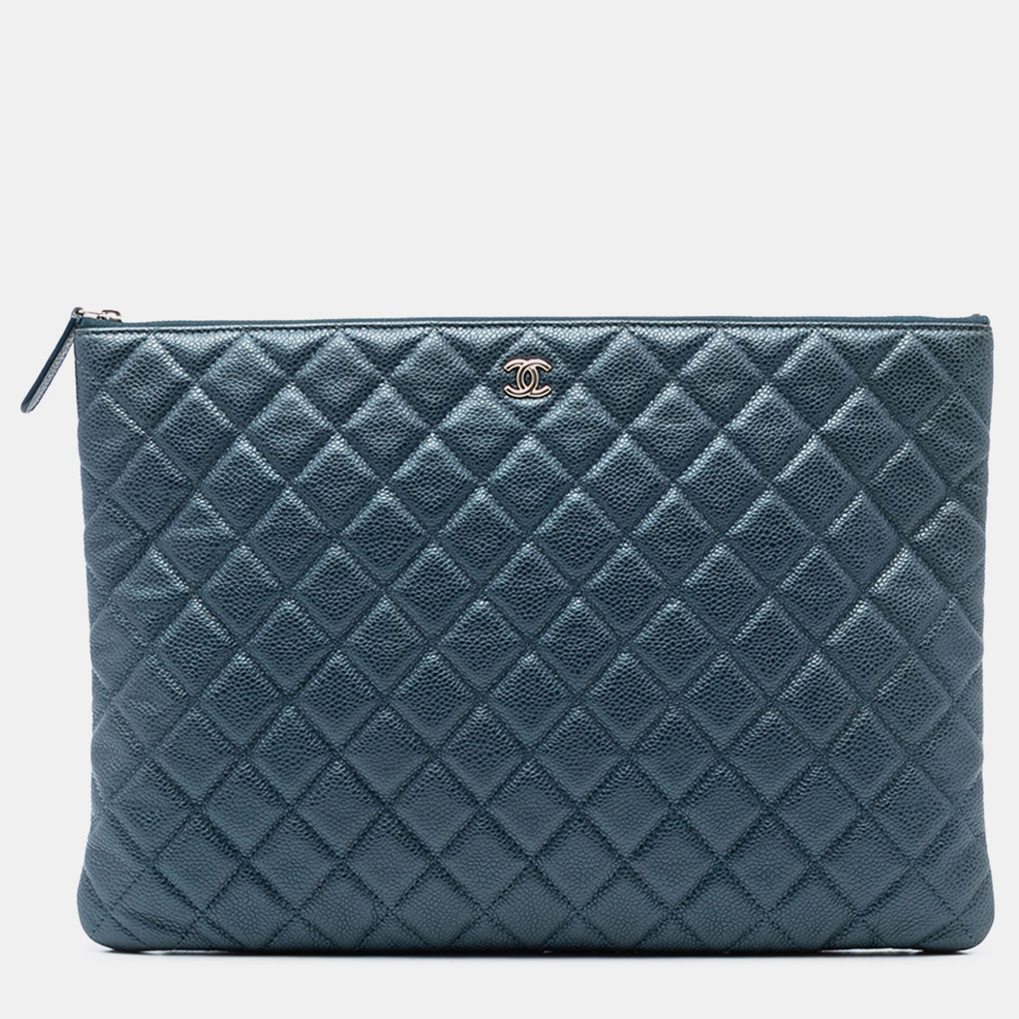 

Chanel Blue Large Quilted Caviar O Case Clutch