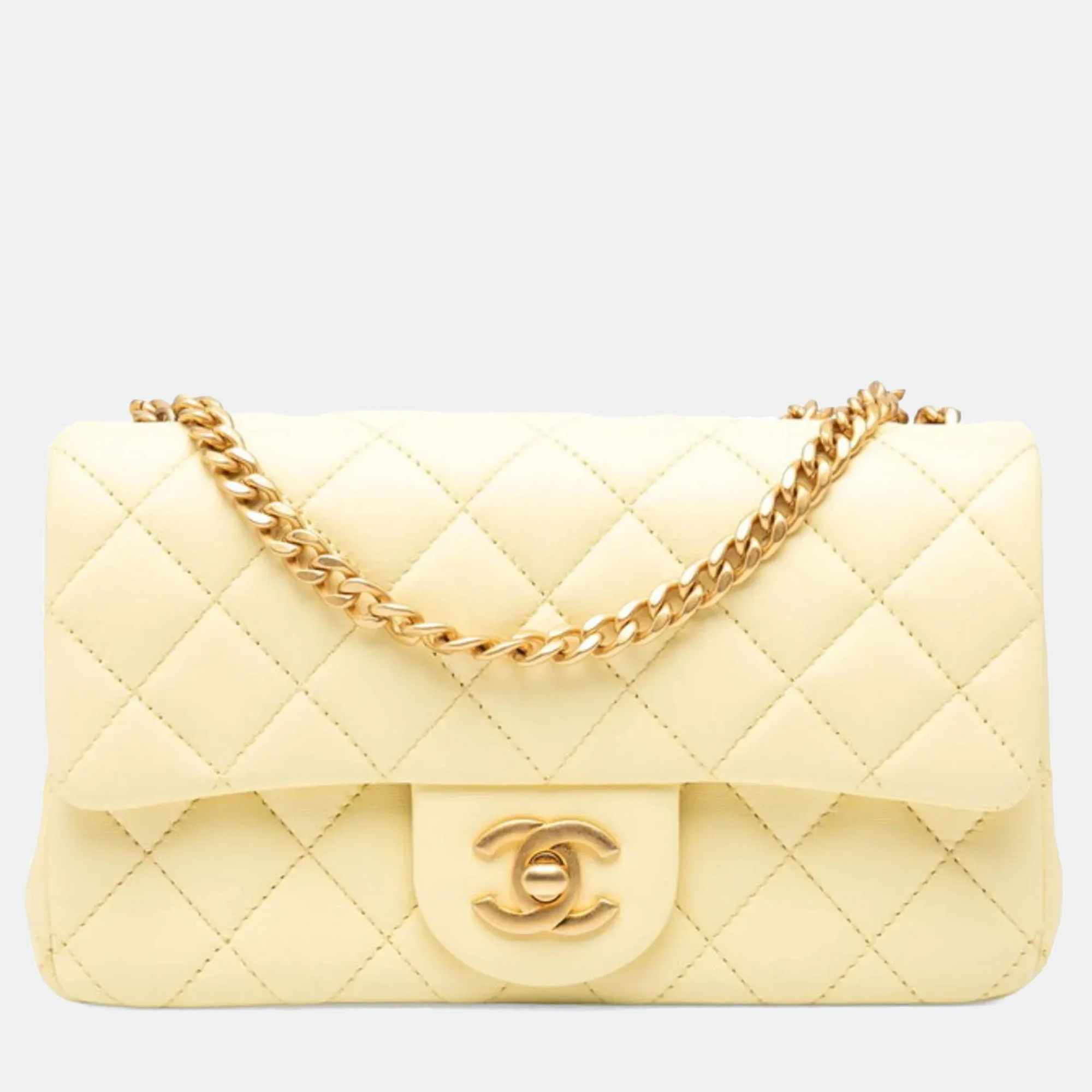 

Chanel Mini Matelasse 20 Chain Shoulder Bag Yellow Lambskin