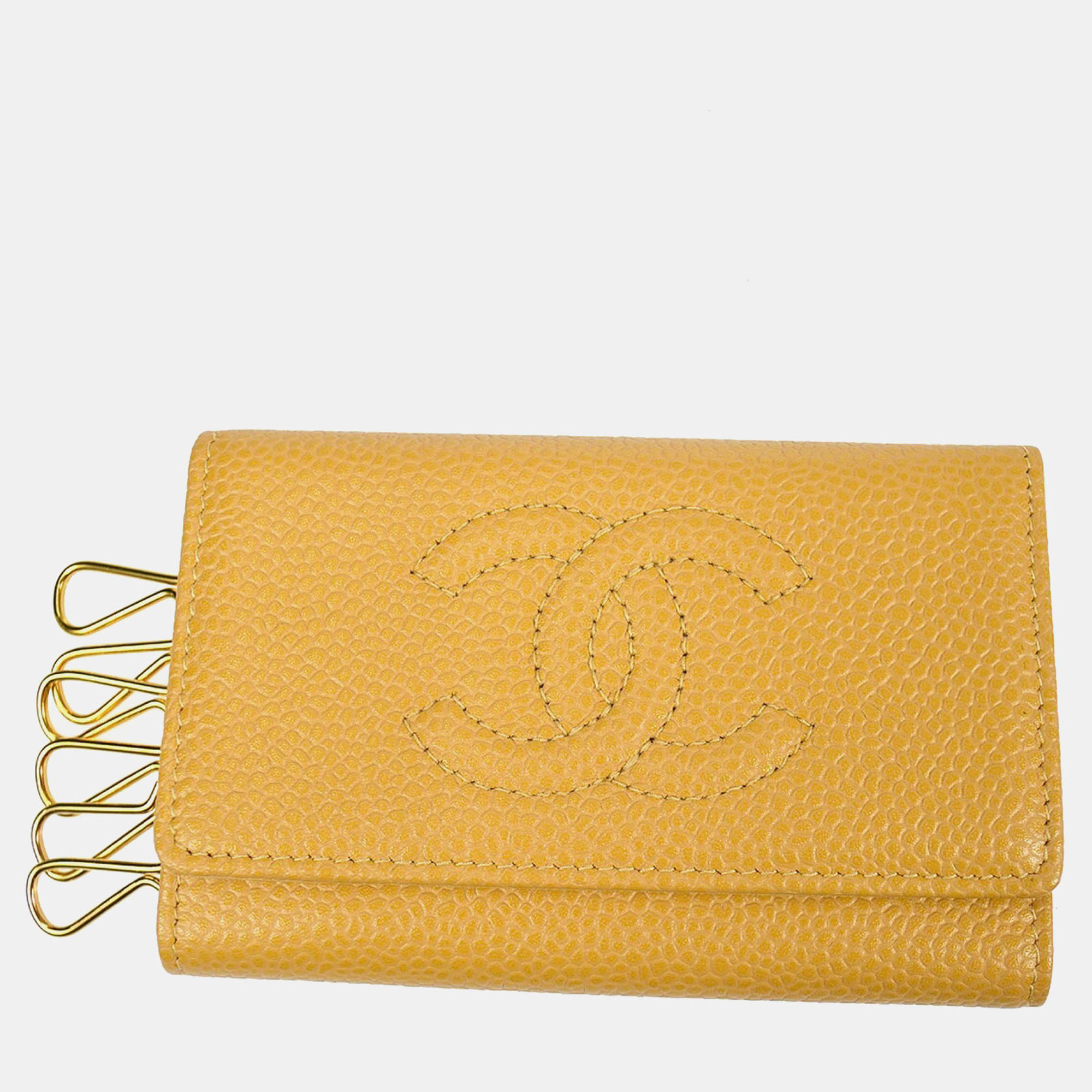 

Chanel Key Case Beige Calfskin Small