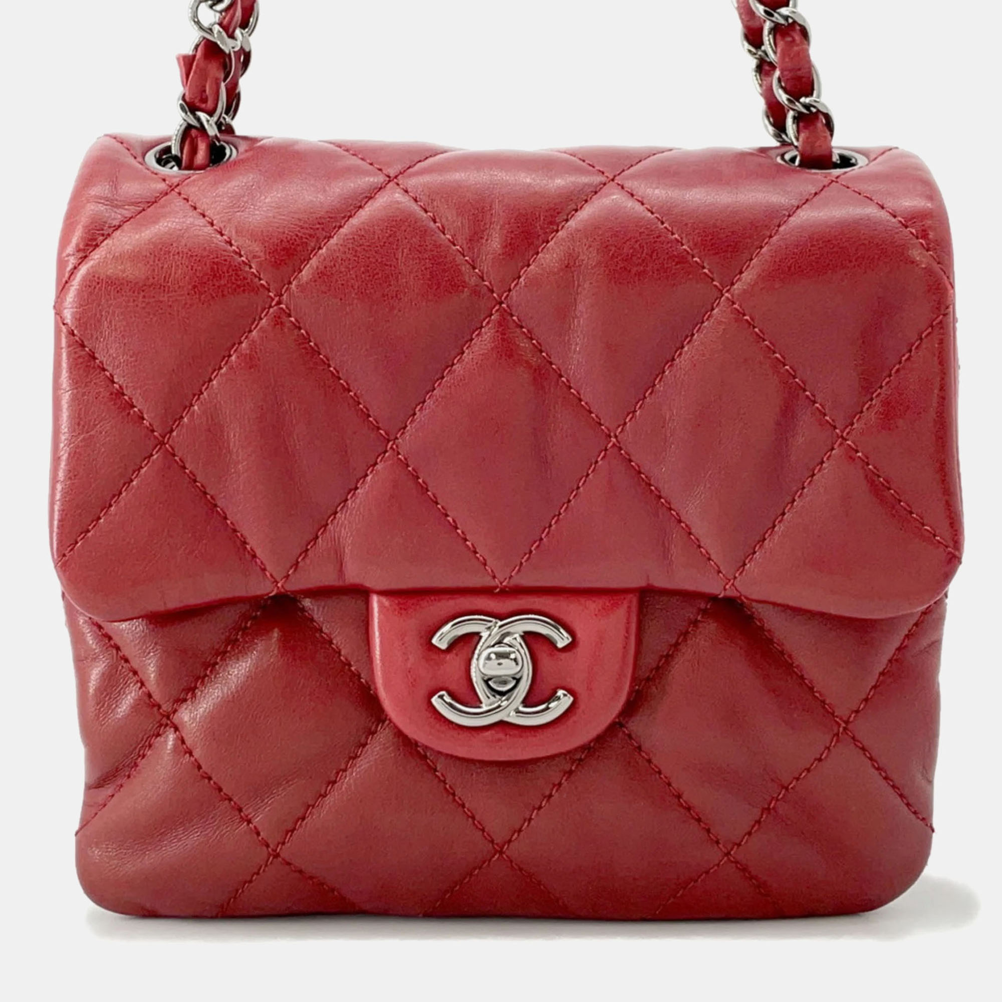 

Chanel Chain Shoulder Bag Mini Matelasse Coco Mark Lambskin, Red