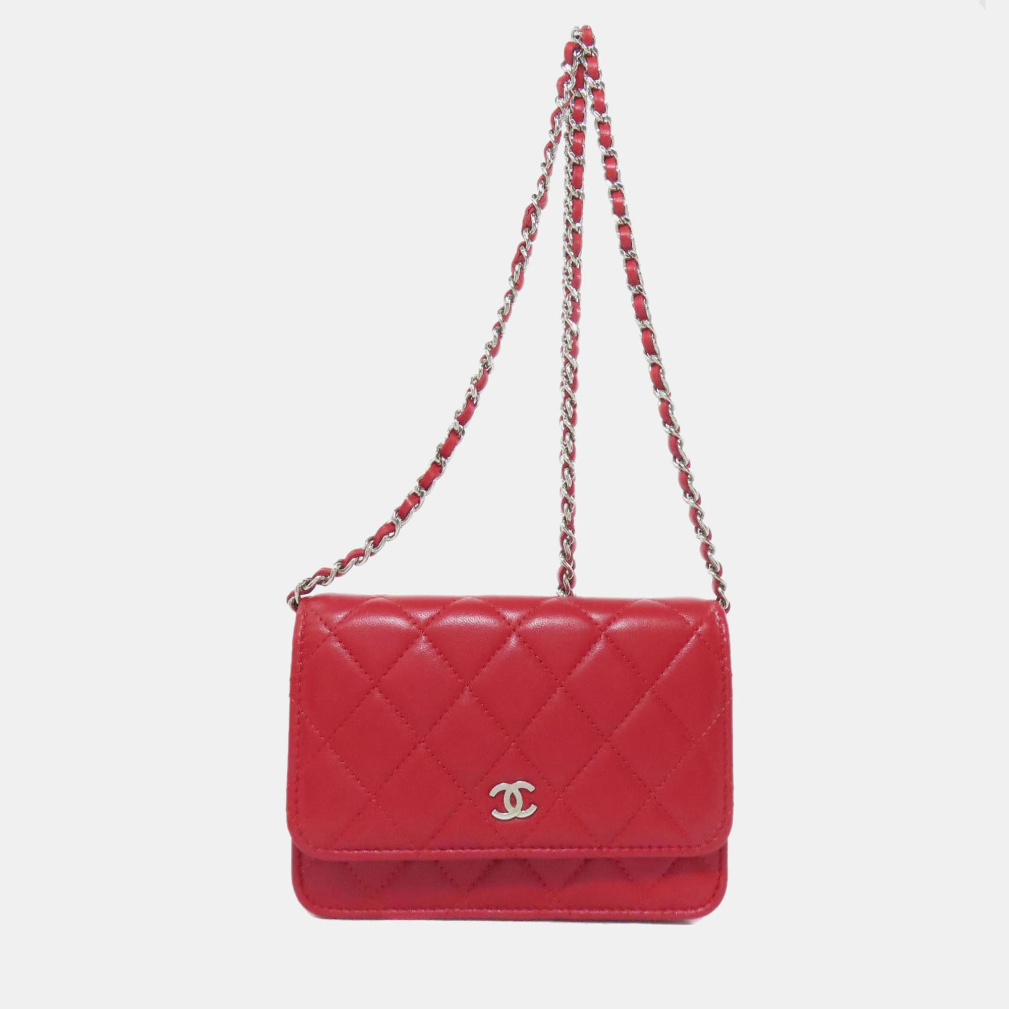 

Chanel Chain Shoulder Bag Matelasse Silver Hardware Bifold Wallet Lambskin, Red