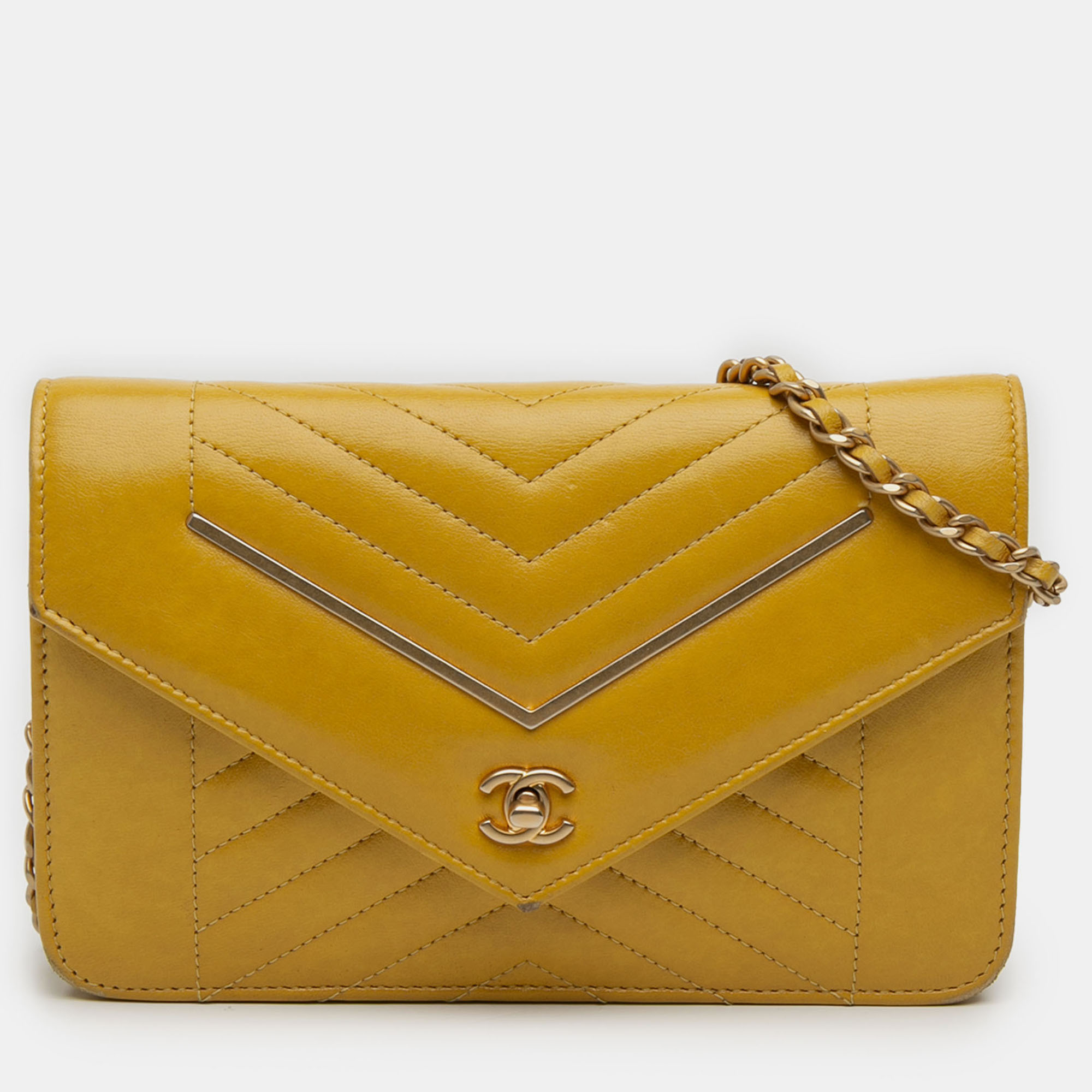 

Chanel Yellow Small Reversed Chevron Lambskin Flap