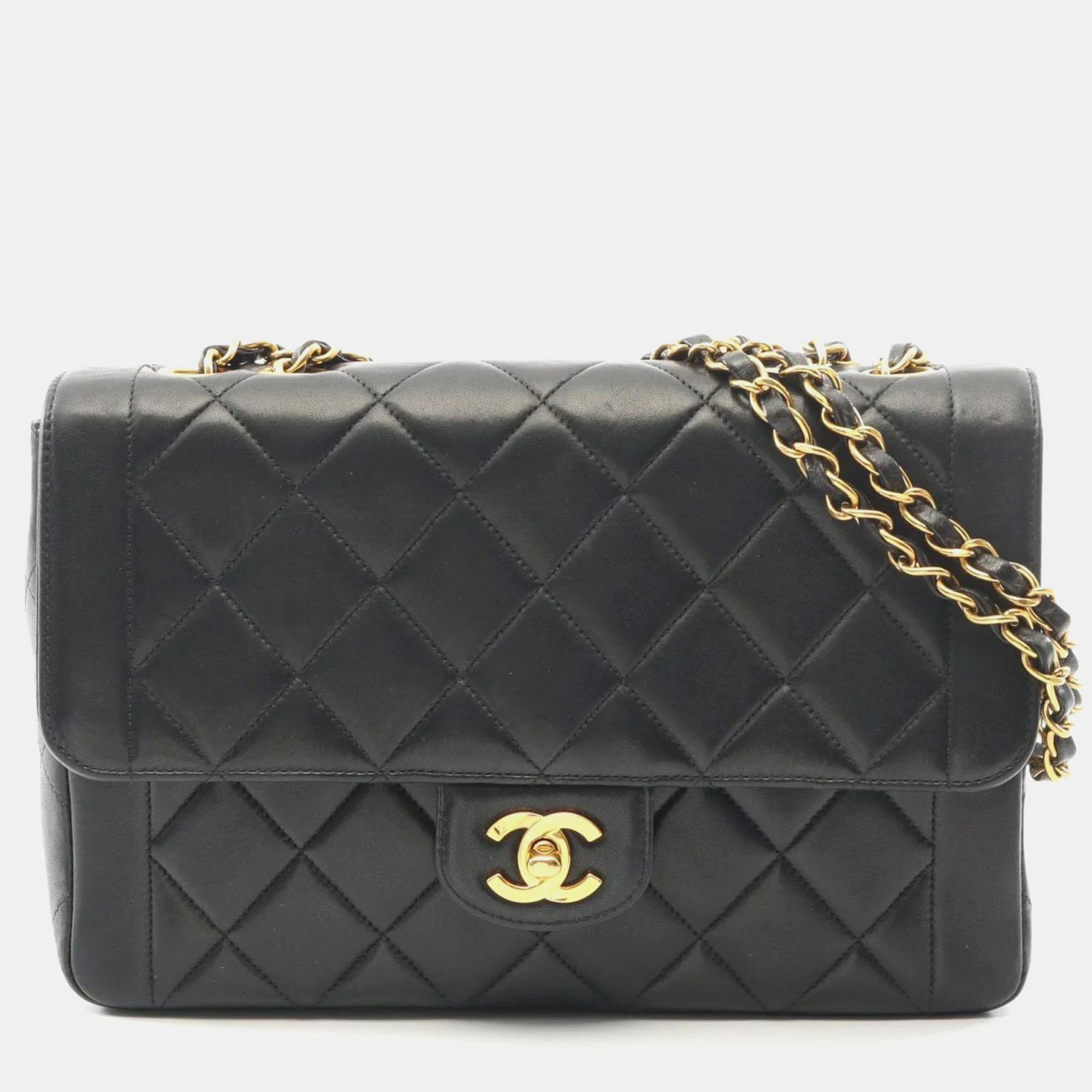 

Chanel Matelasse Single Flap Shoulder Bag In Lambskin Leather Black