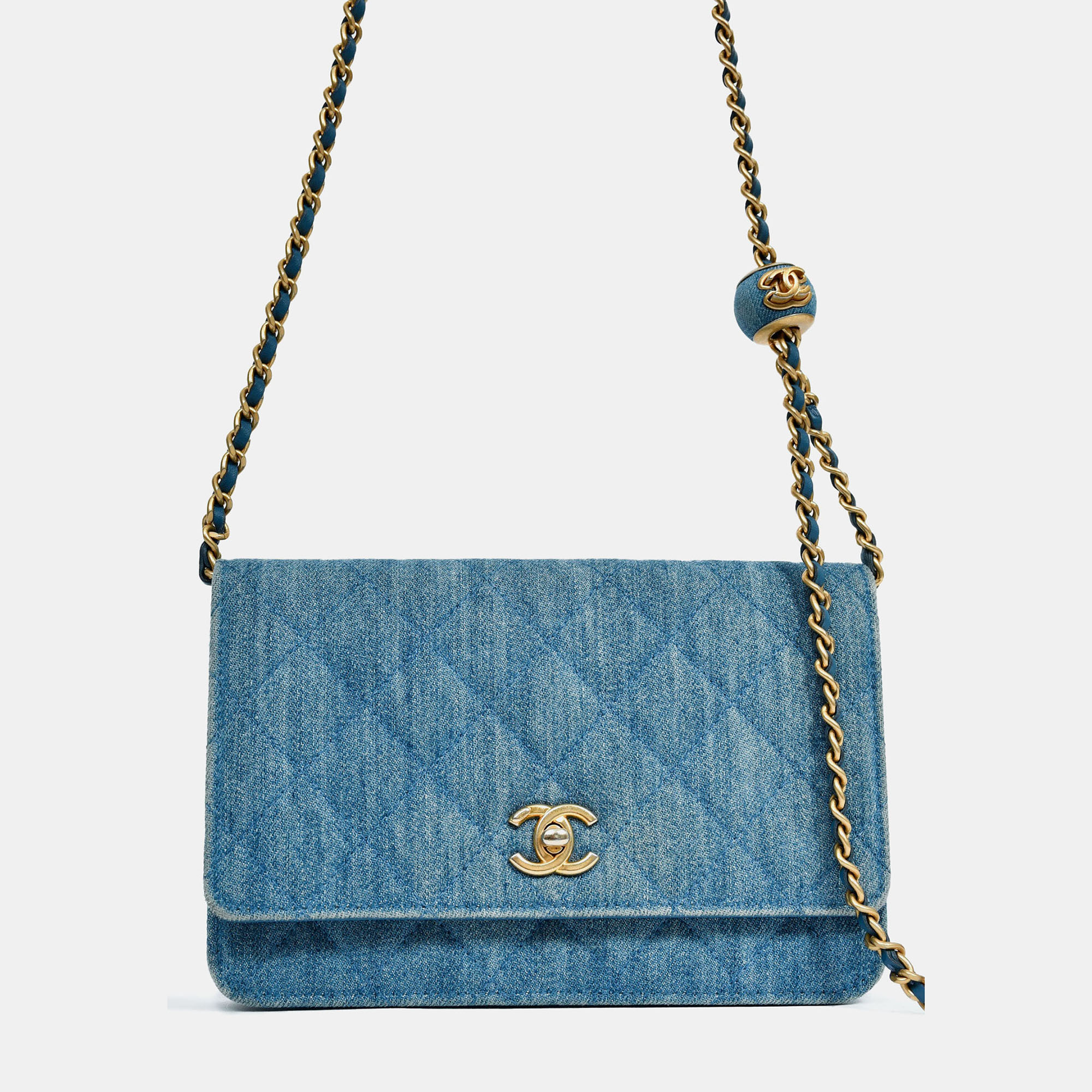 

Chanel 2022 Blue Denim Wallet On Chain