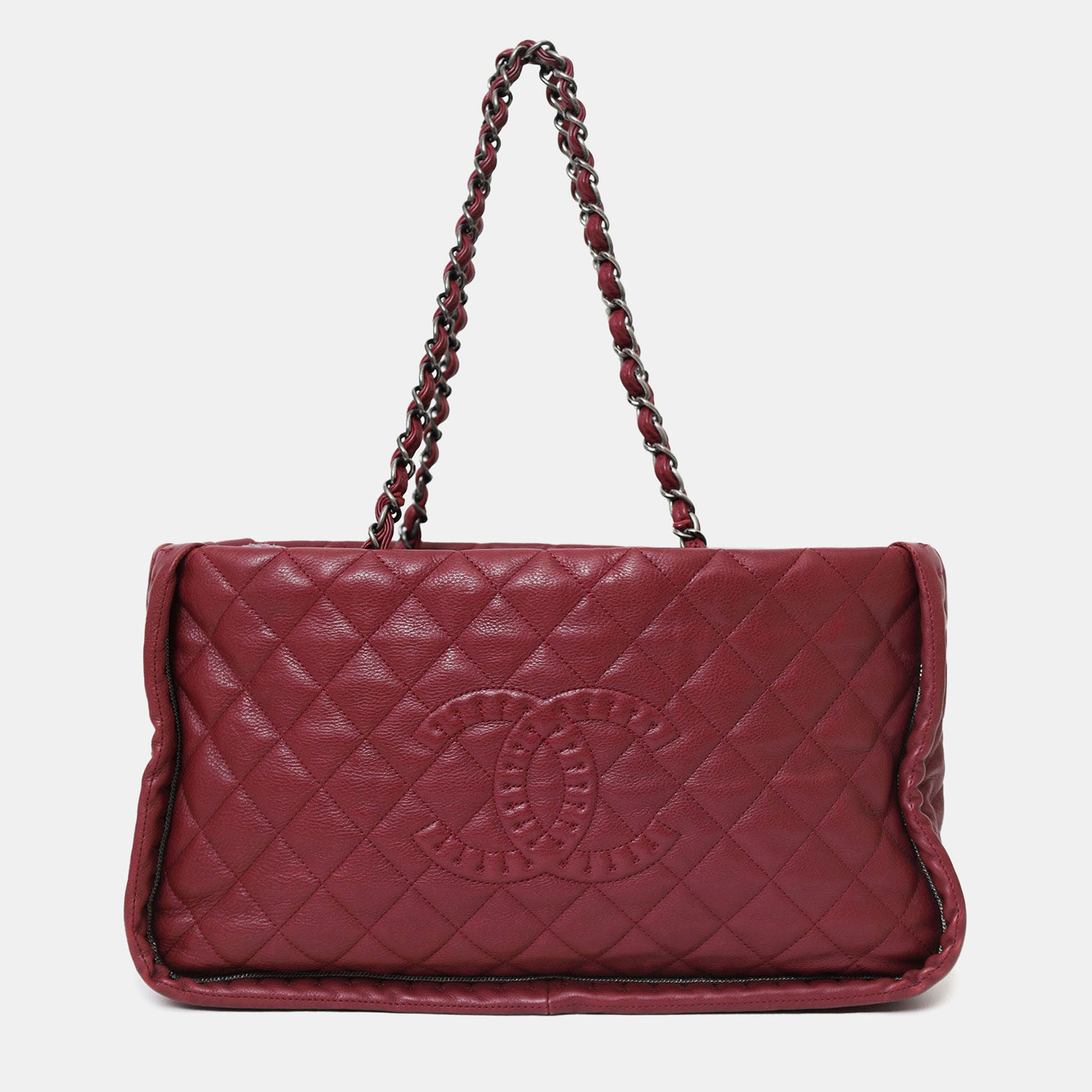 

Chanel 2011-12 Burgundy Quilted Leather CC Chain Tote