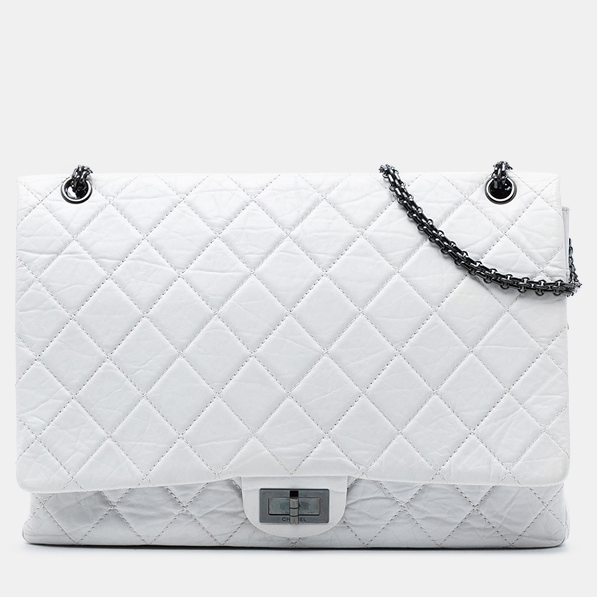 

Chanel White Maxi Quilted Aged Calfskin Reissue 2.55 Single Flap