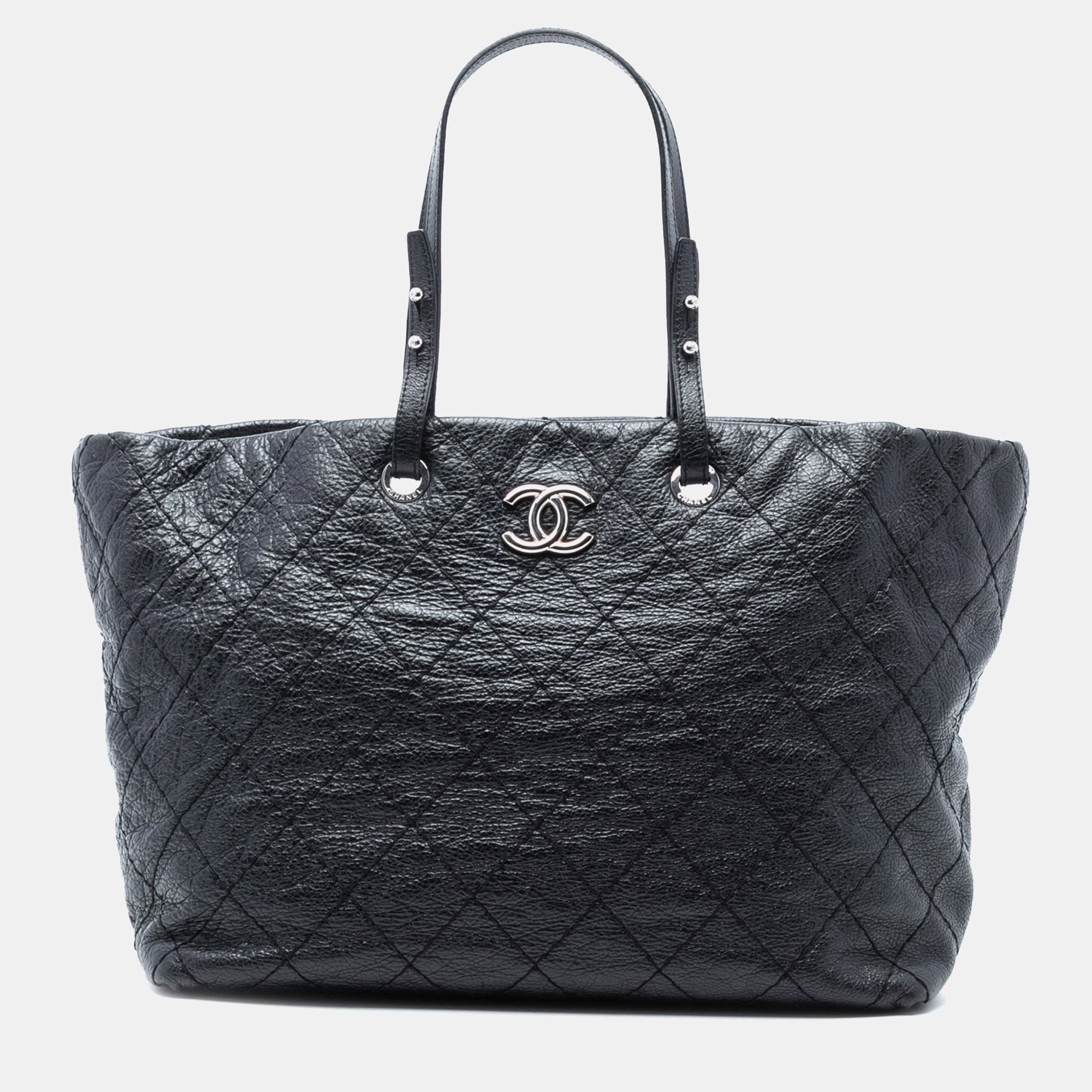 

Chanel Black Large Glazed Calfskin On The Road Tote