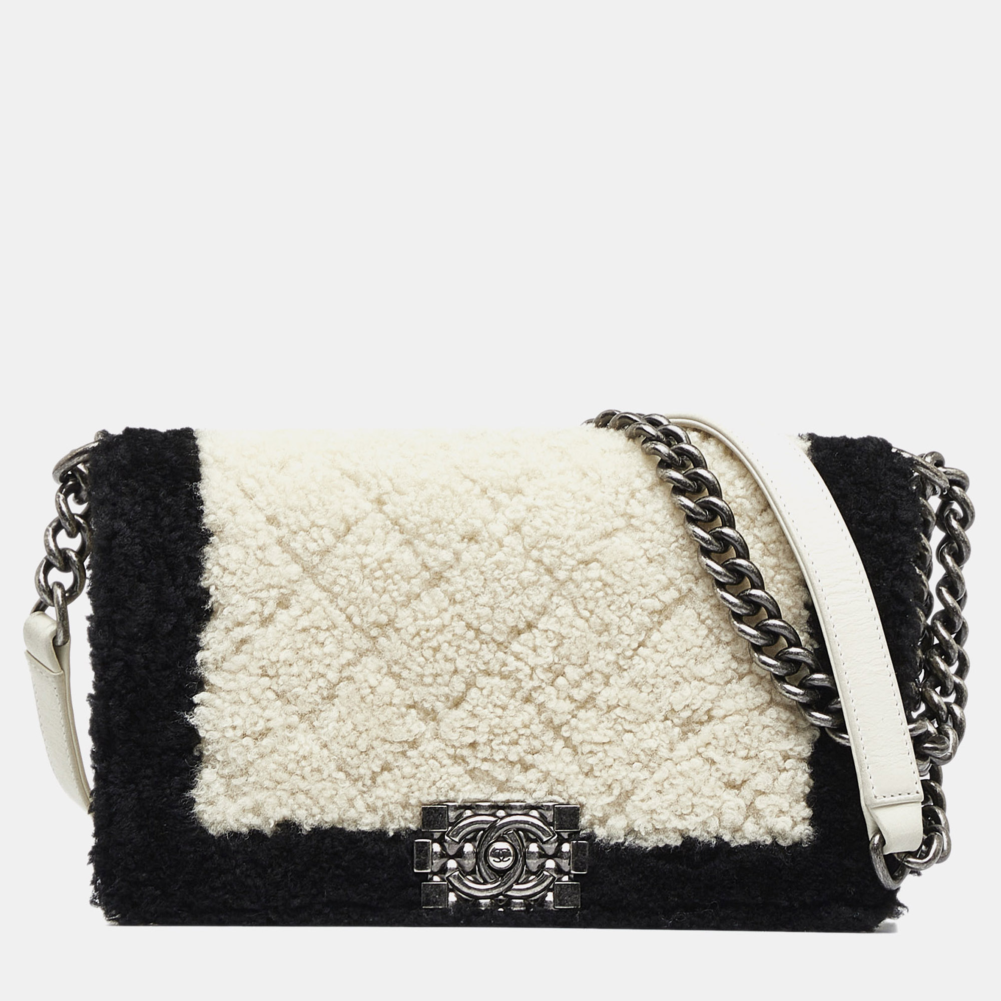 

Chanel White Old Medium Bicolor Shearling Boy Flap