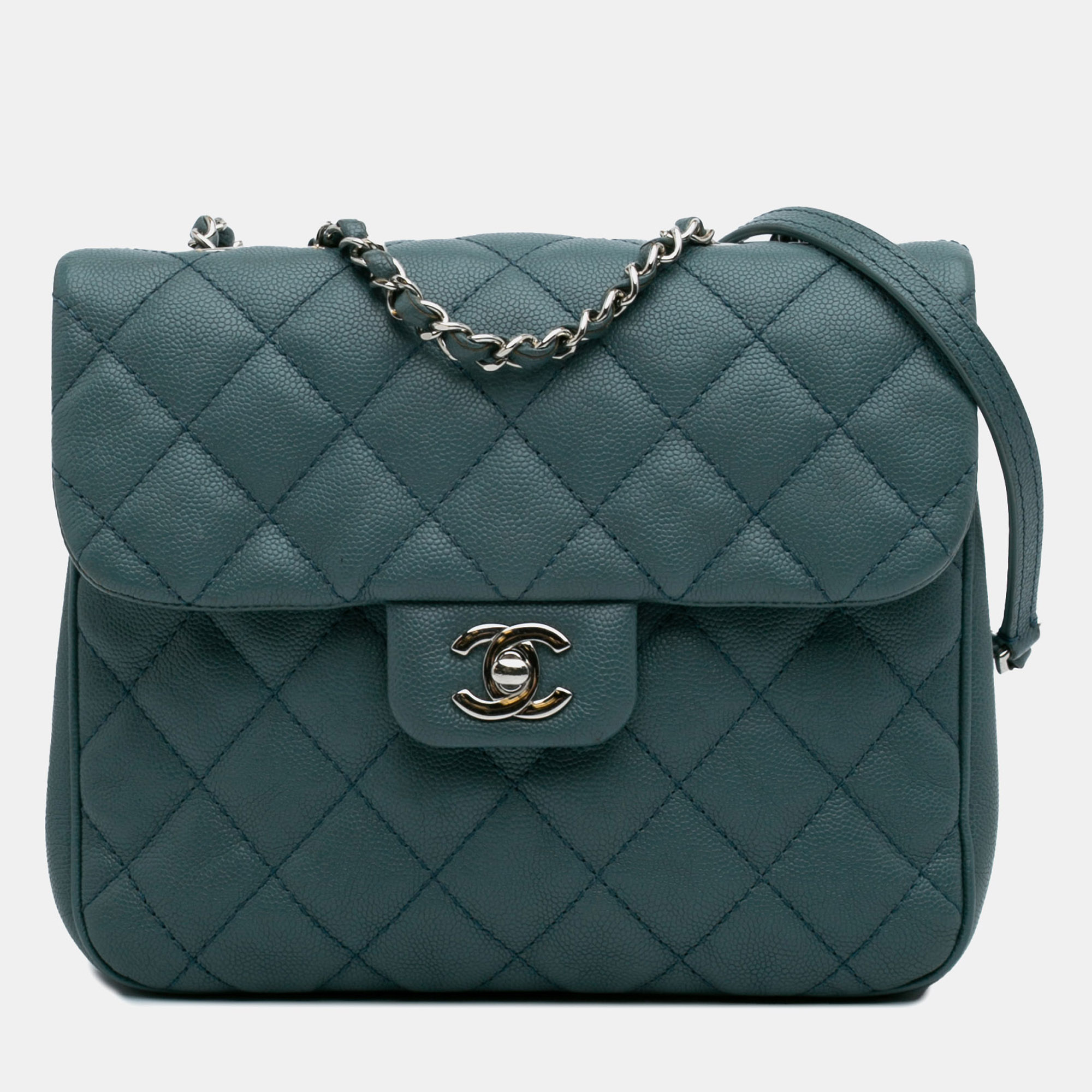 

Chanel Blue Medium Quilted Caviar Urban Companion Flap