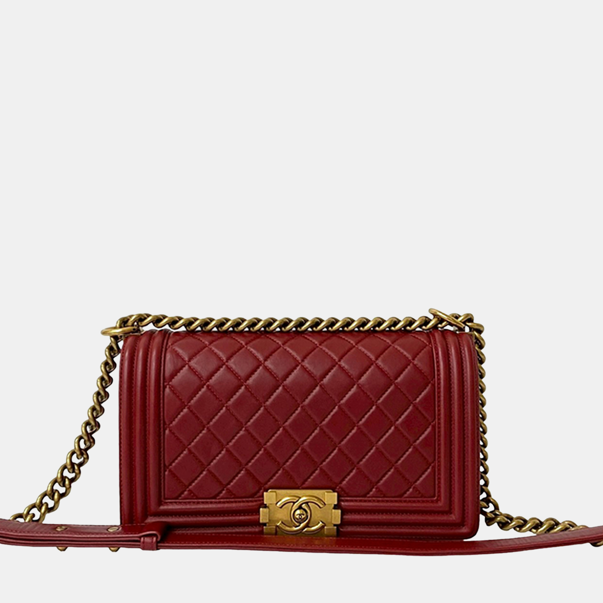 

Chanel Red Old Medium Quilted Lambskin Boy Flap