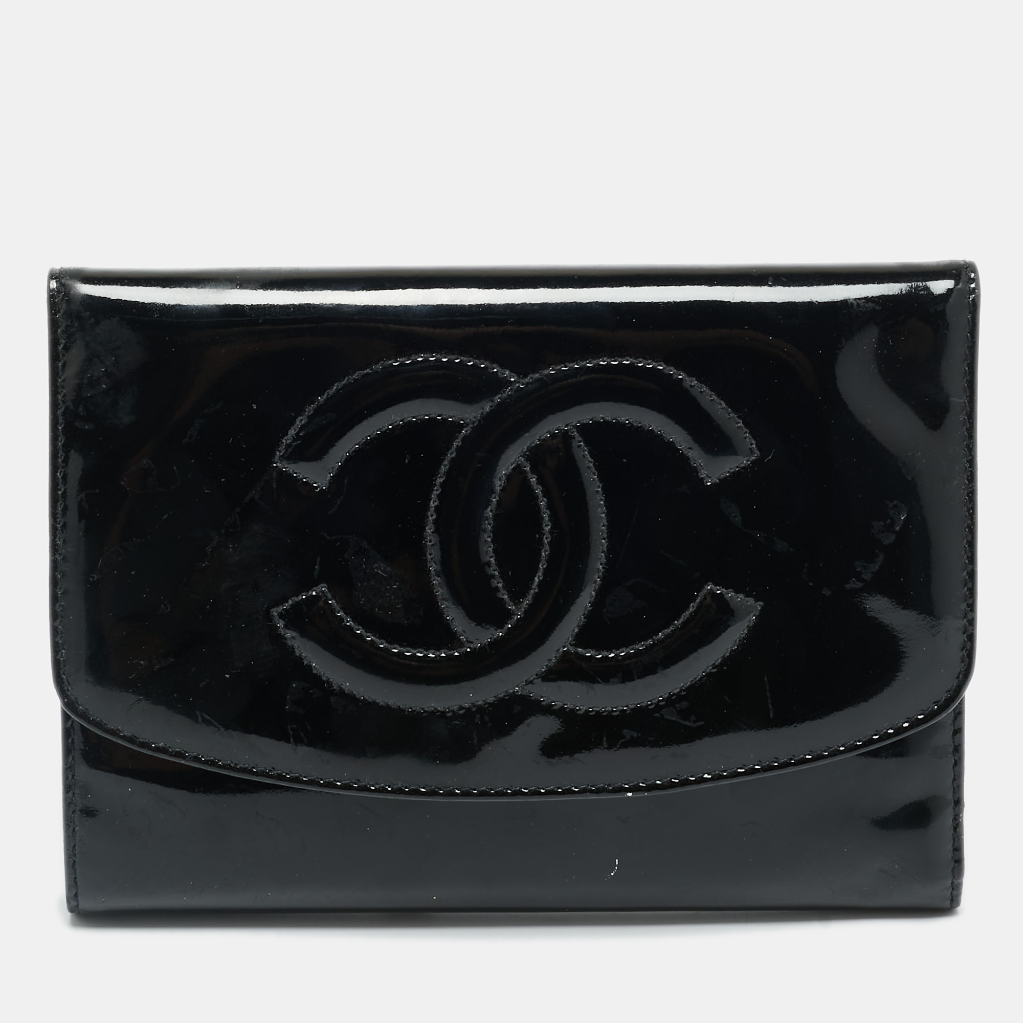 

Chanel CC Timeless Black Patent Leather Trifold Wallet