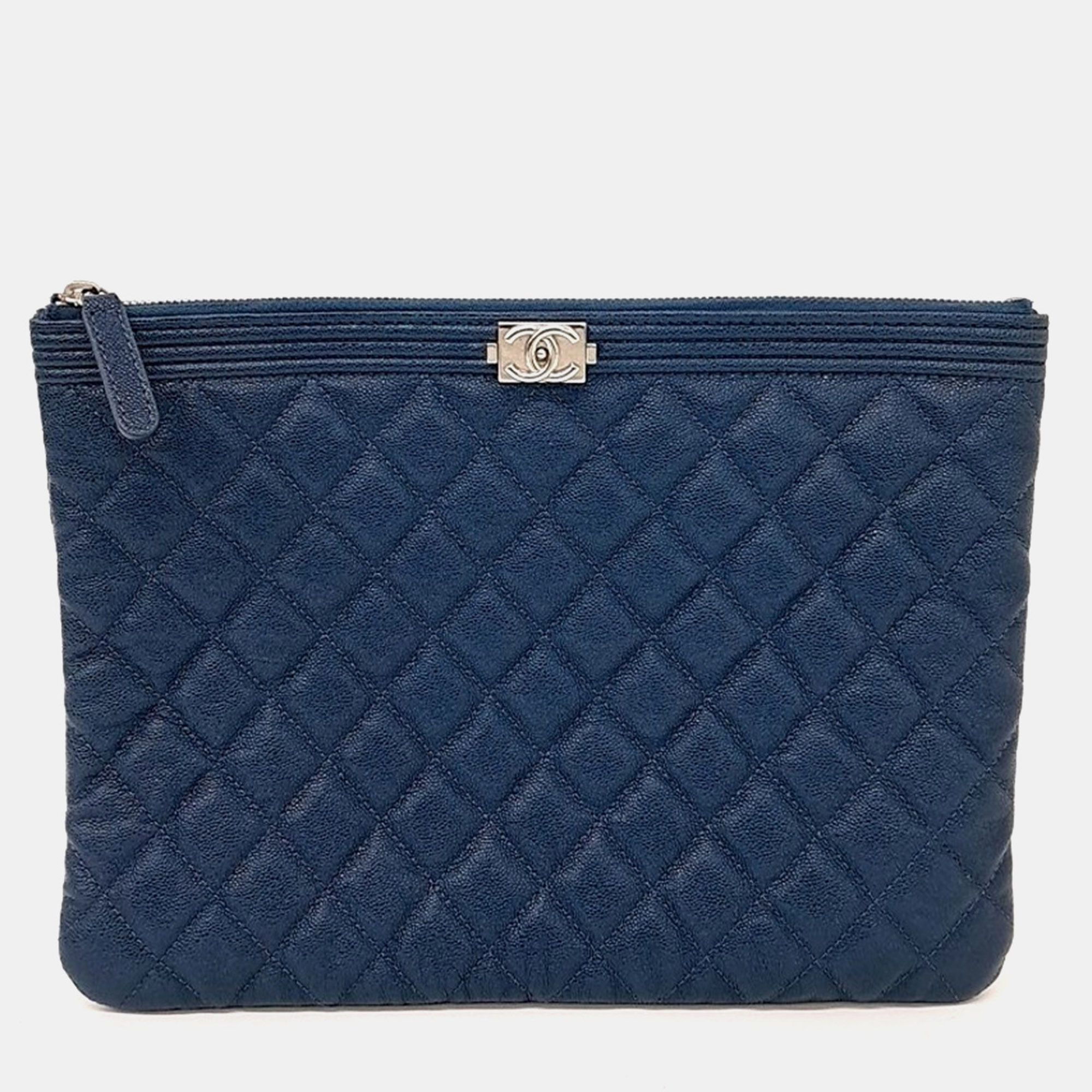 

Chanel Navy Blue Leather Caviar Boy Clutch New Medium