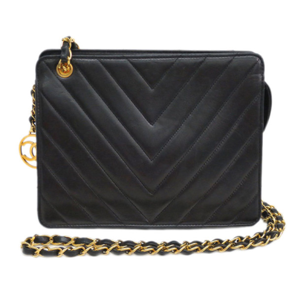 Pre Owned Chanel Black Chevron Lambskin Shoulder Bag