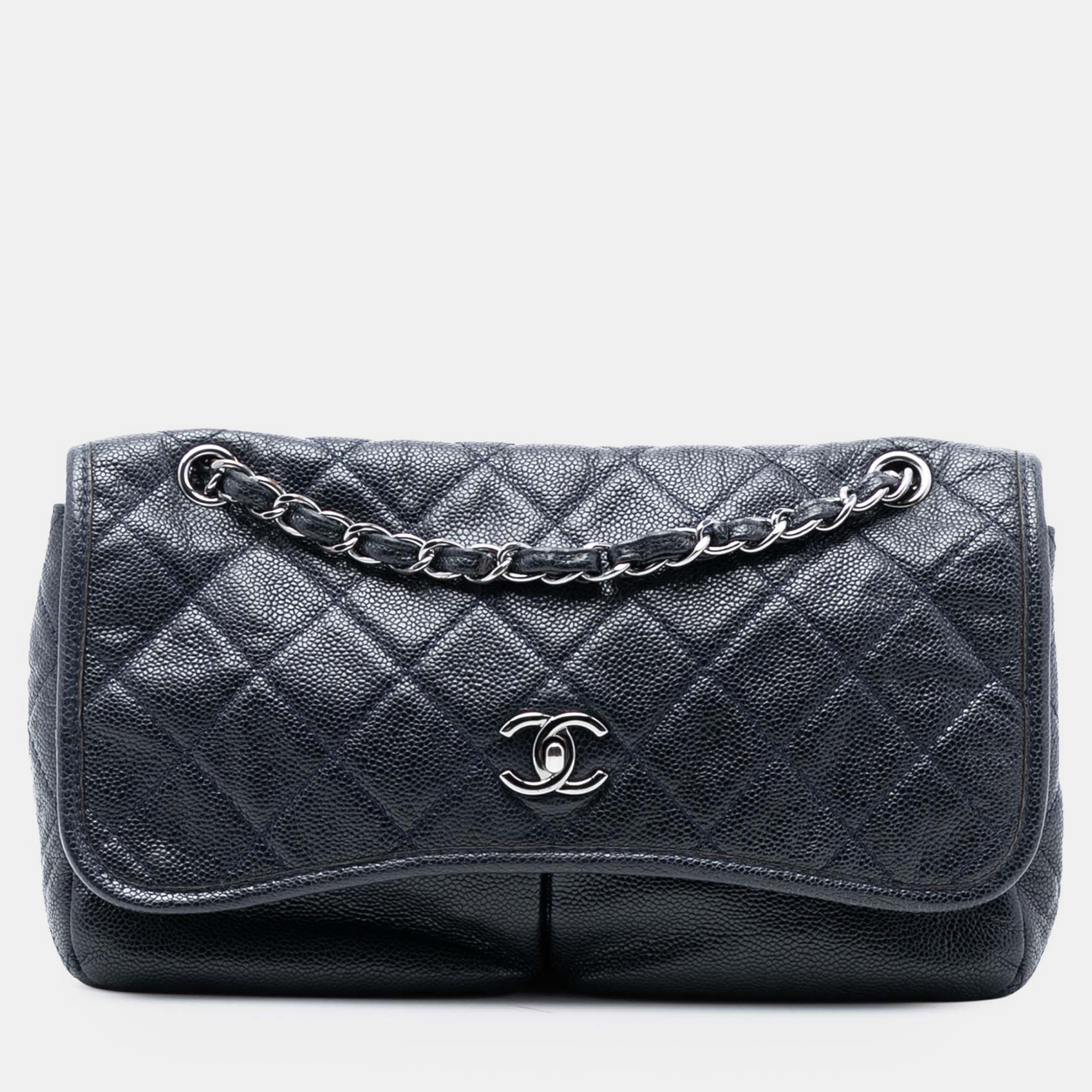 

Chanel Blue Medium Quilted Caviar Natural Beauty Split Pocket Flap