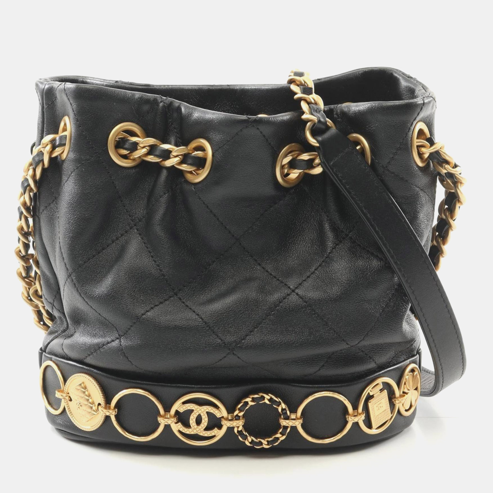

Chanel Matelasse Shoulder Bag Lambskin Sheepskin Black