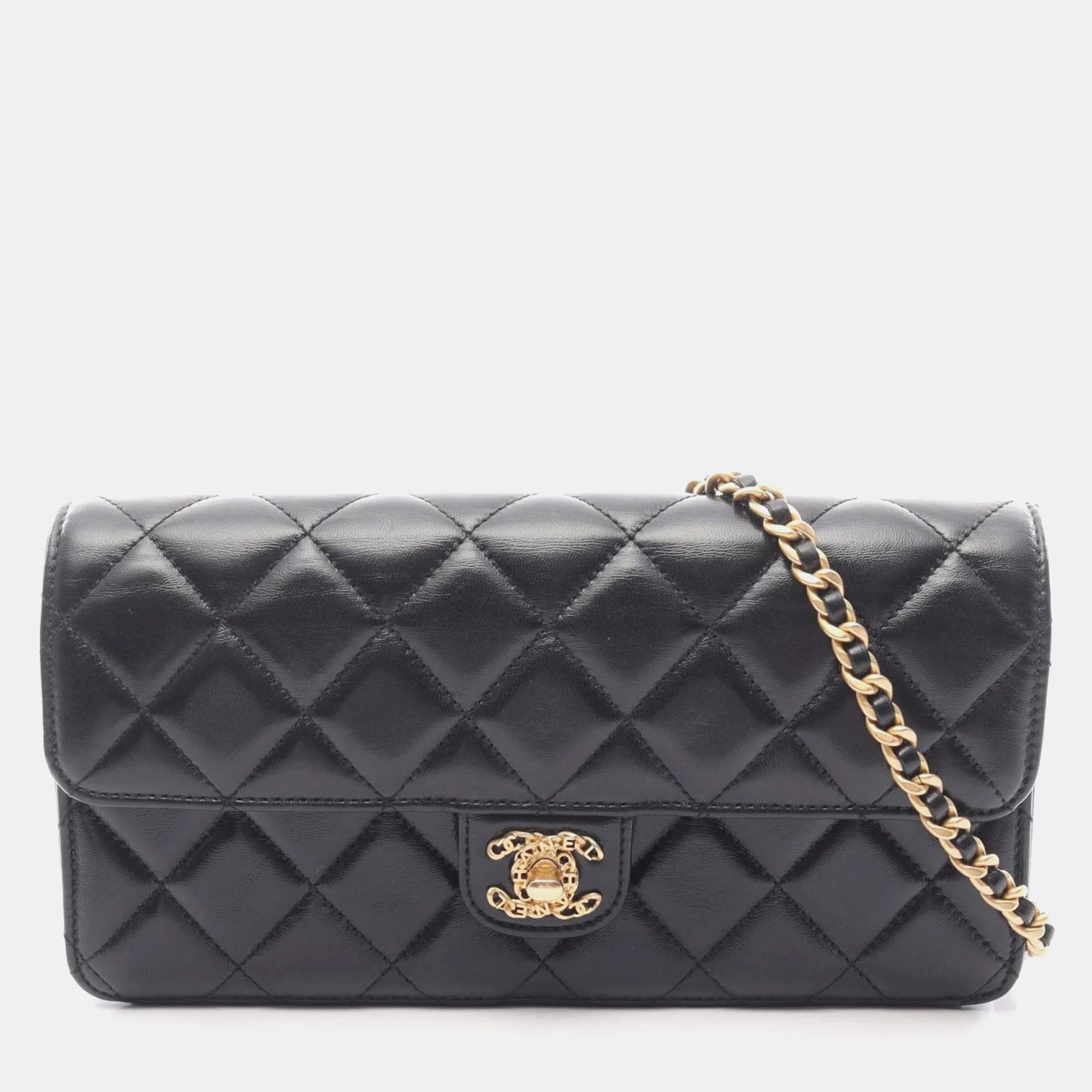 

Chanel Matelasse Shoulder Bag Lambskin Leather Black