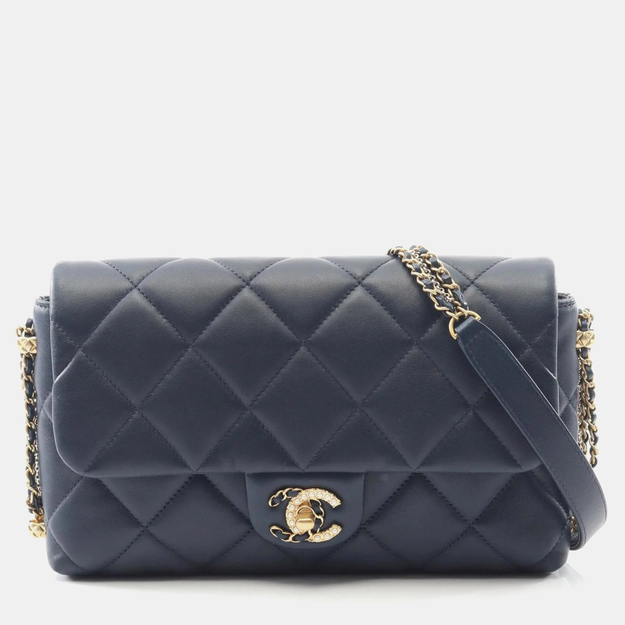 

Chanel Chanel19 Matelasse Shoulder Bag In Lambskin Sheep Leather Navy Blue