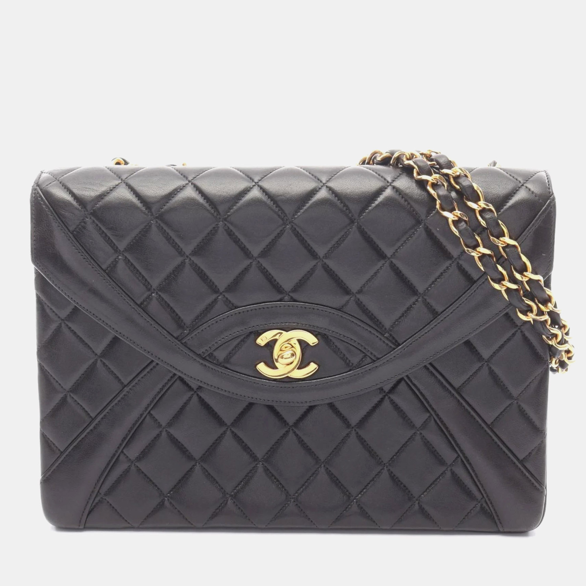 

Chanel Matelasse Shoulder Bag Lambskin Leather Black