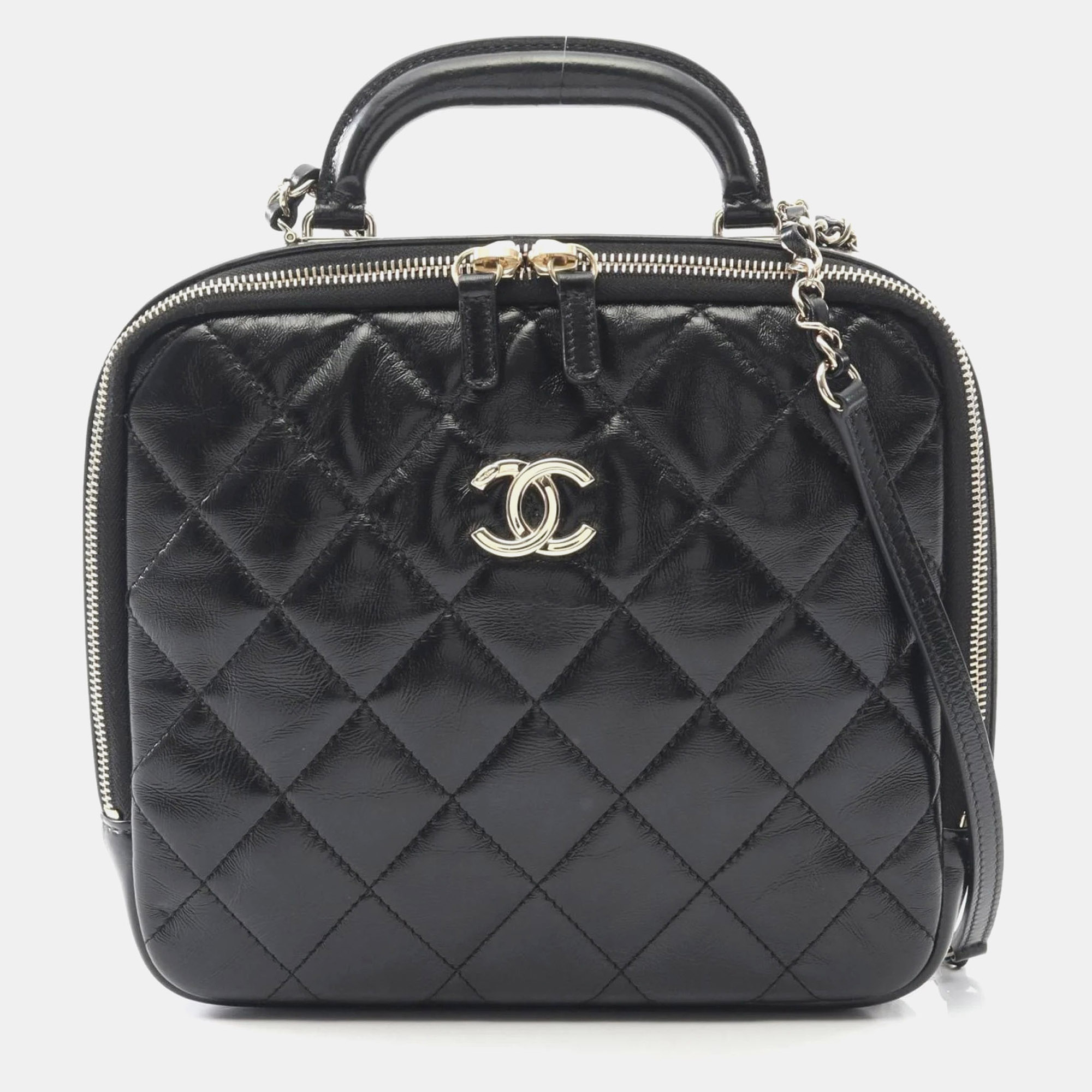 

Chanel Matelasse Top Handle Shoulder Bag In Shiny Calfskin Leather Black