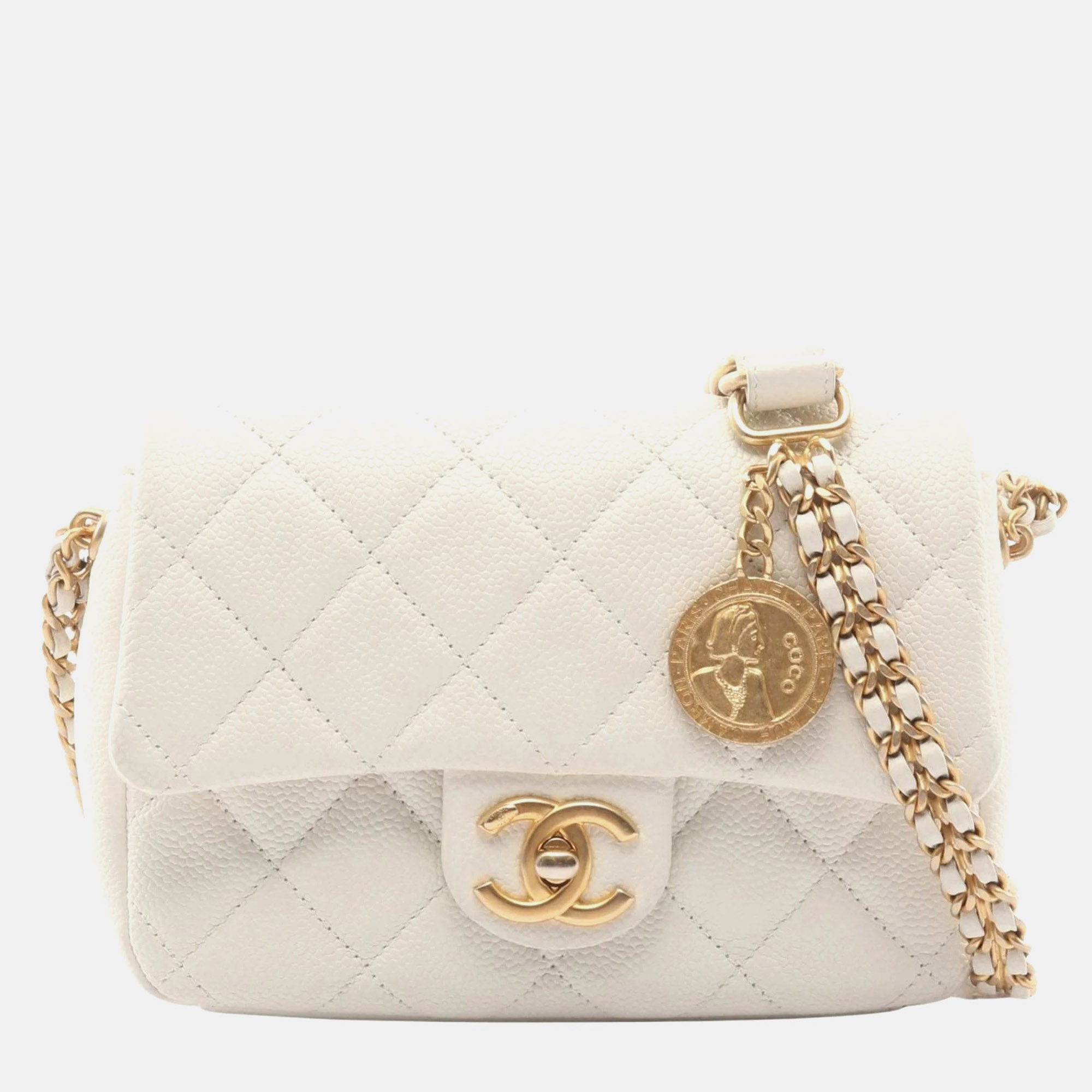 

Chanel Matelasse Shoulder Bag In Grained Calfskin Leather White
