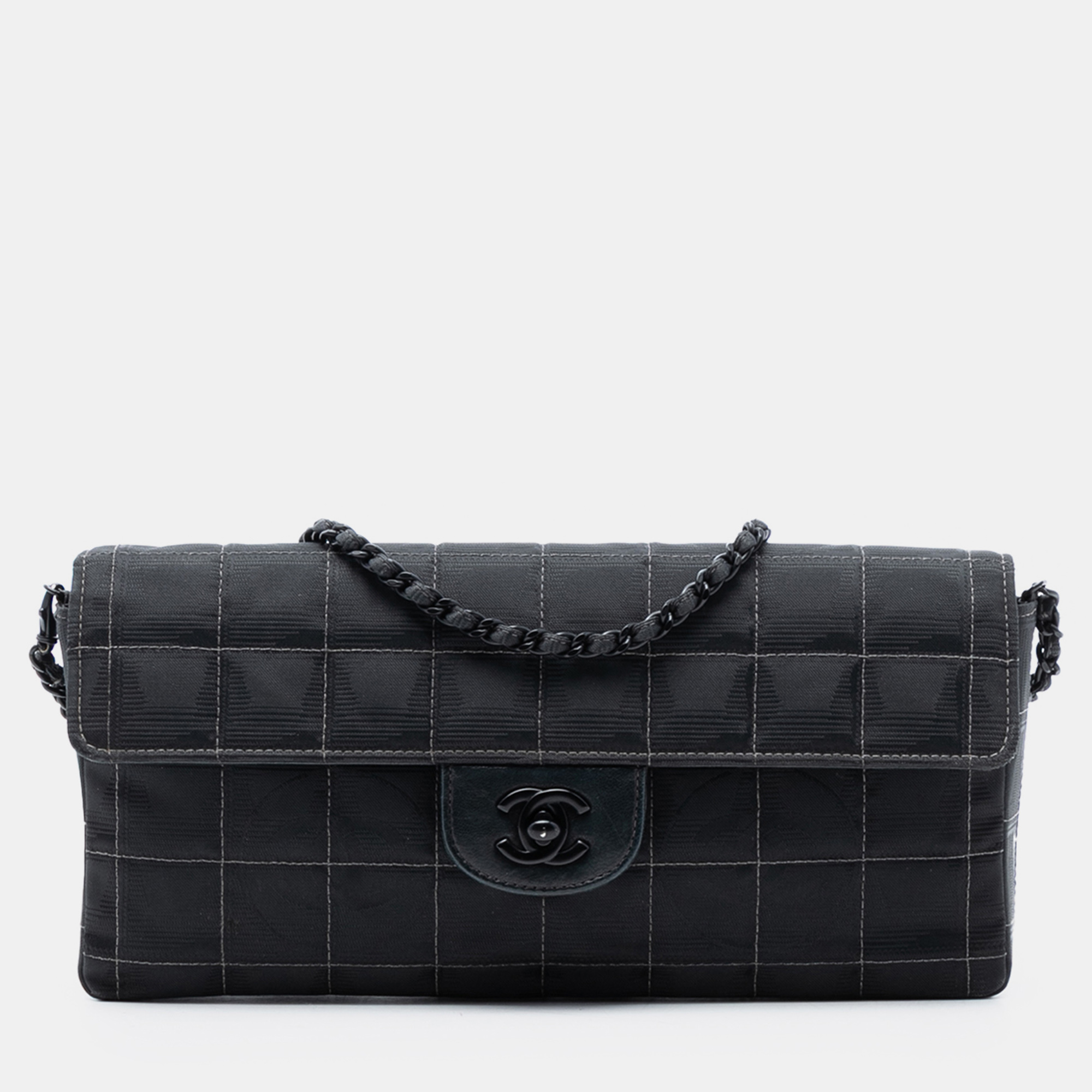 

Chanel Black New Travel Line Nylon East West Flap